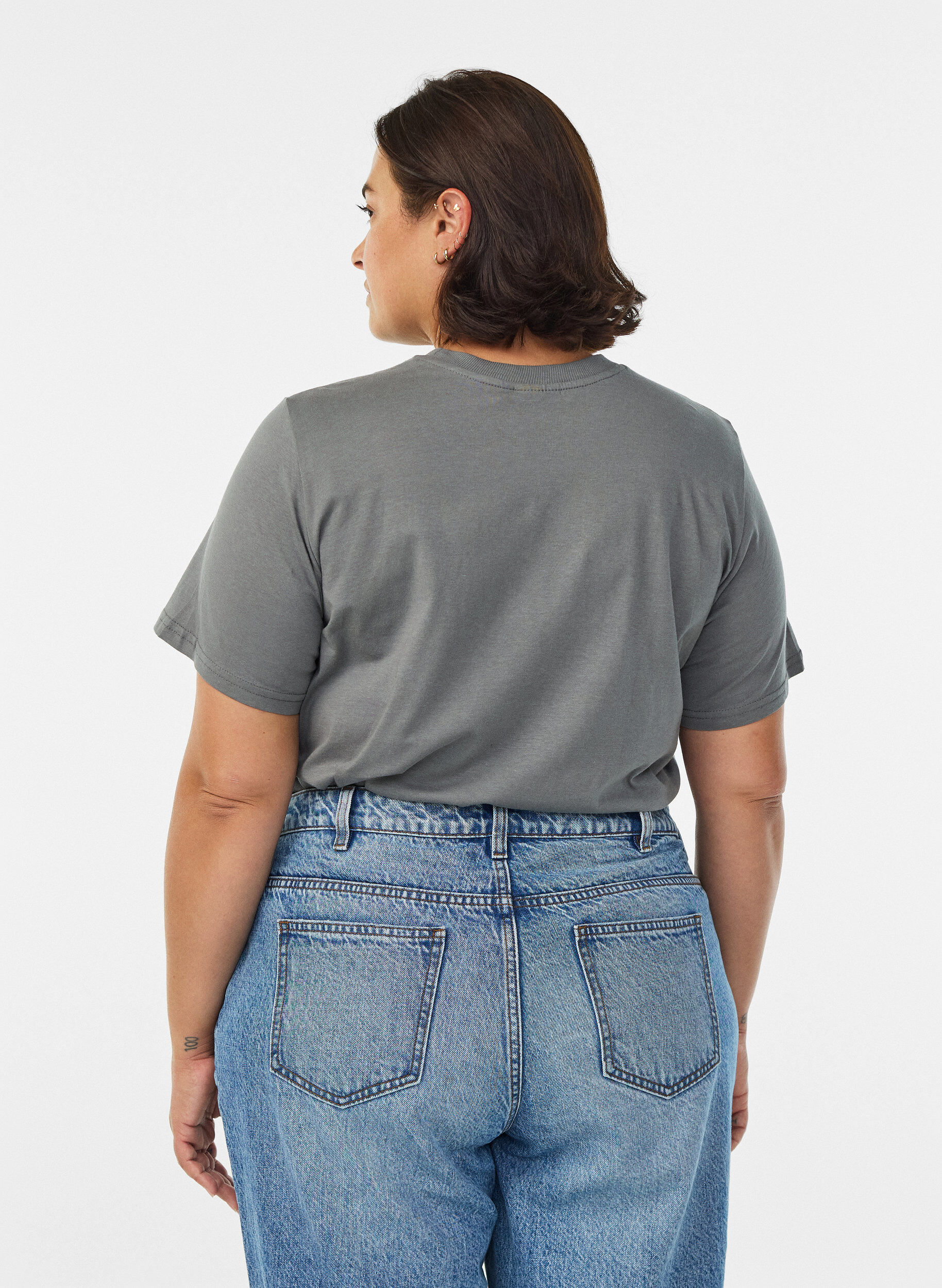 ZizziEnkel t-shirt i bomull med rund halsringning, Gr&aring;, Model image number 2