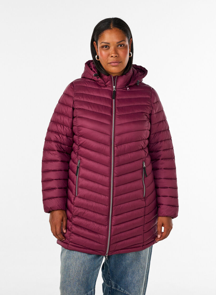 L&auml;ttviktsjacka med fickor och avtagbar huva, R&ouml;d, Model image number 0