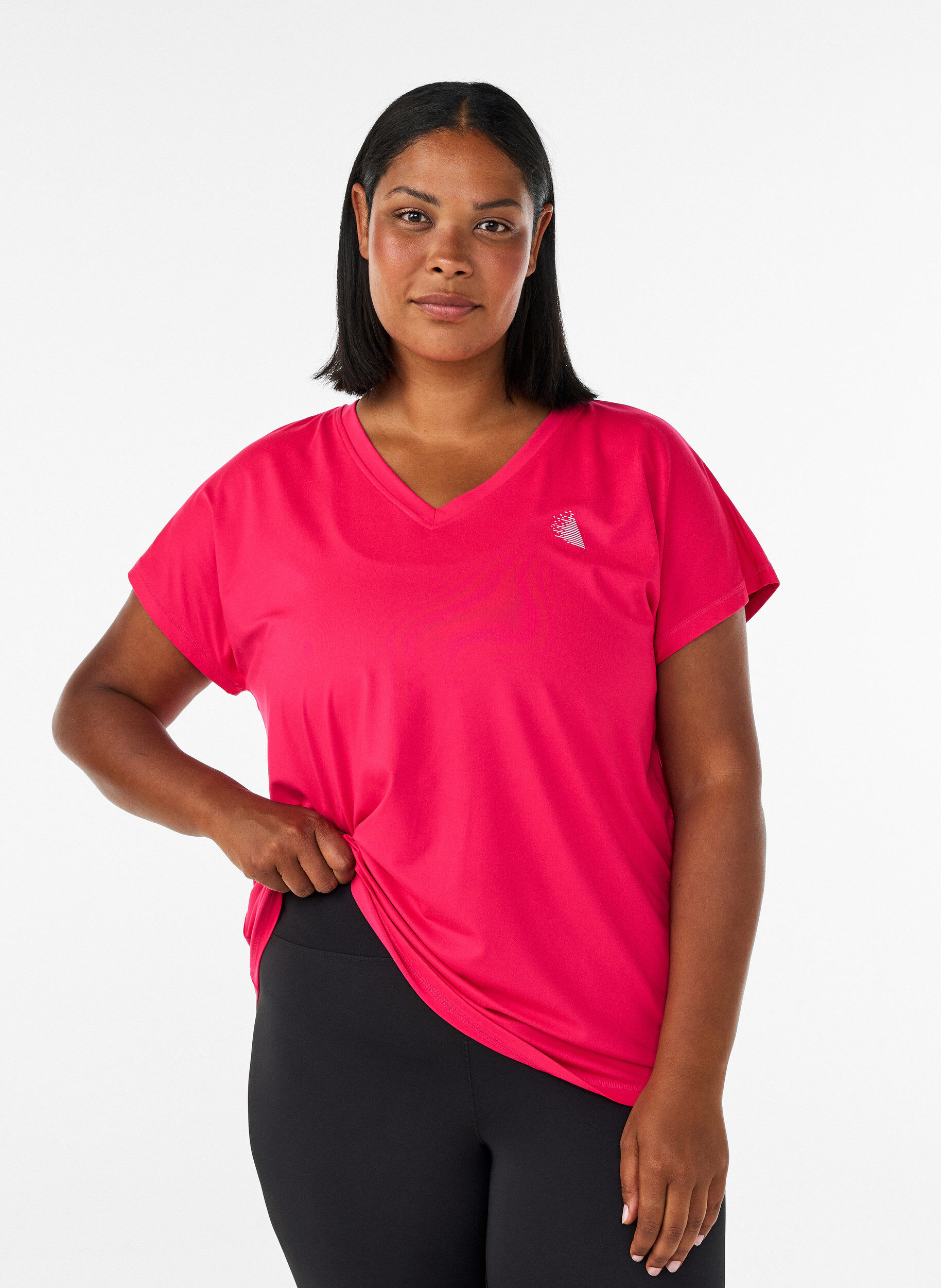 Tr&auml;nings t-shirt med v-ringning och l&ouml;s passform, Rosa, Model