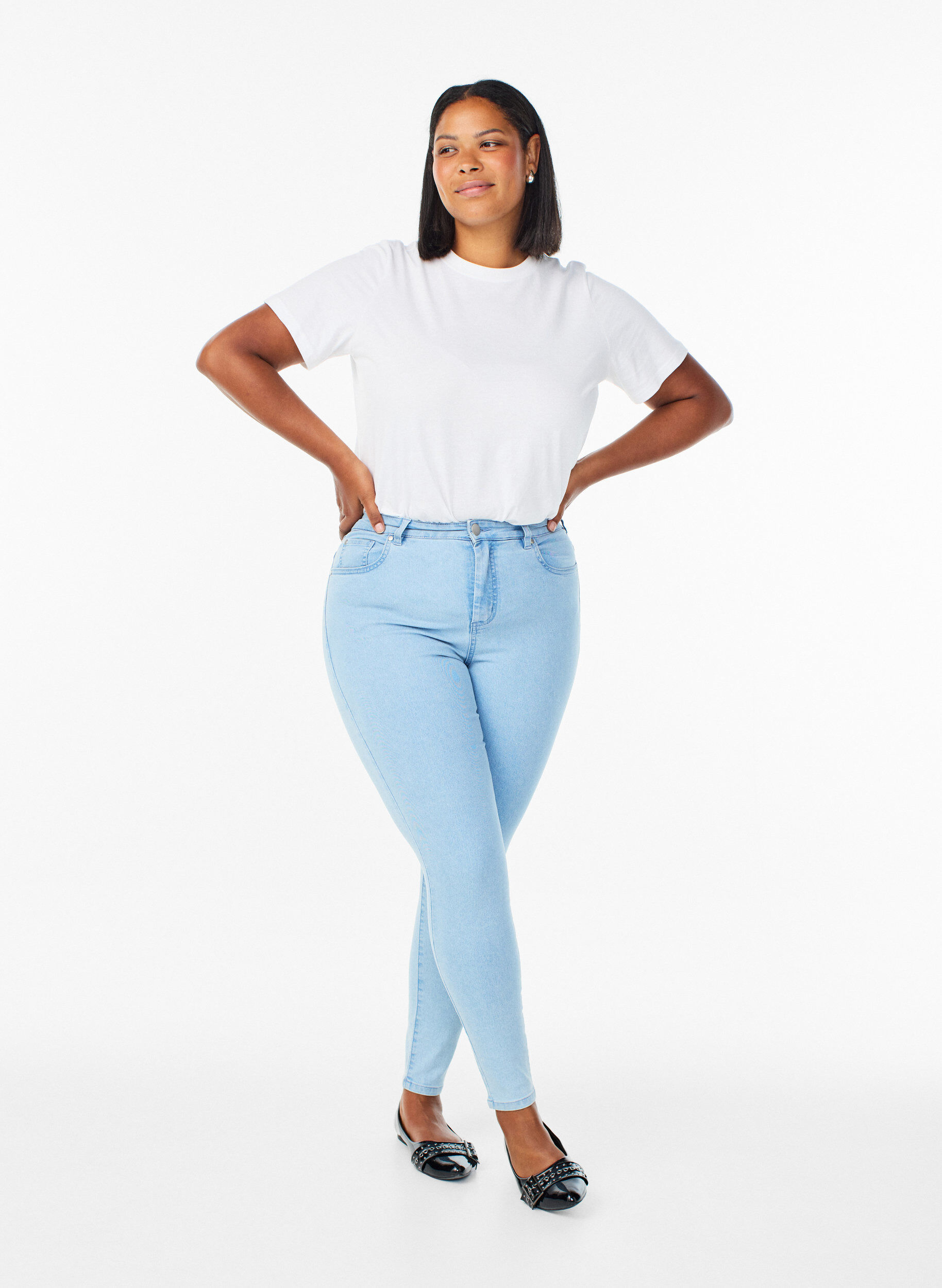 Amy jeans med h&ouml;g midja och supersmal passform, Bl&aring;, Model