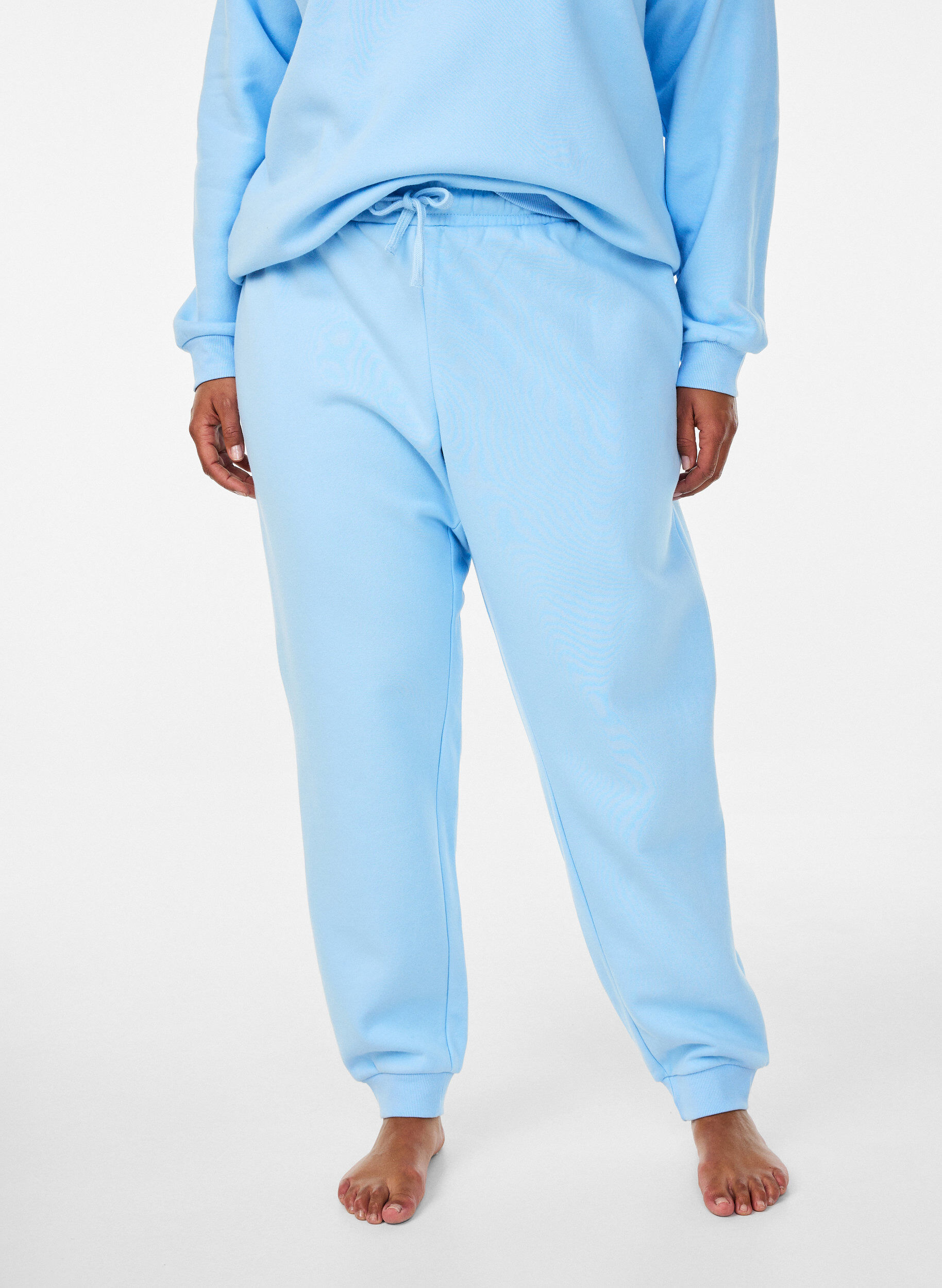 Zizzi Joggers med h&ouml;g midja, Bl&aring;, Model image number 2