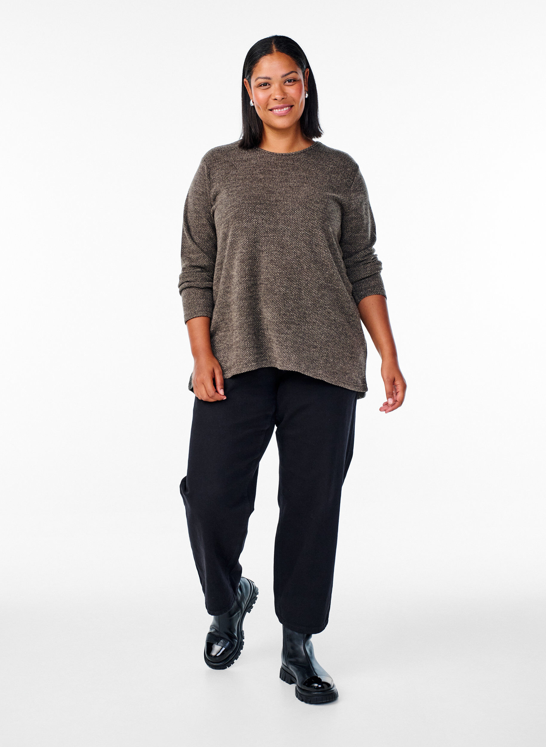 Zizzi L&aring;ng&auml;rmad blus med textur, Brun, Model image number 1