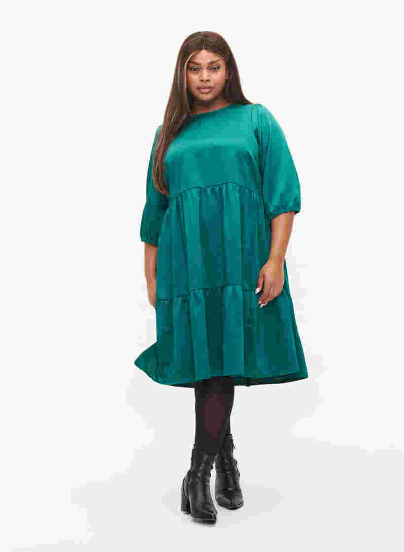 Klänning med ryggdetalj och 3/4-ärmar, Evergreen, Model image number 3