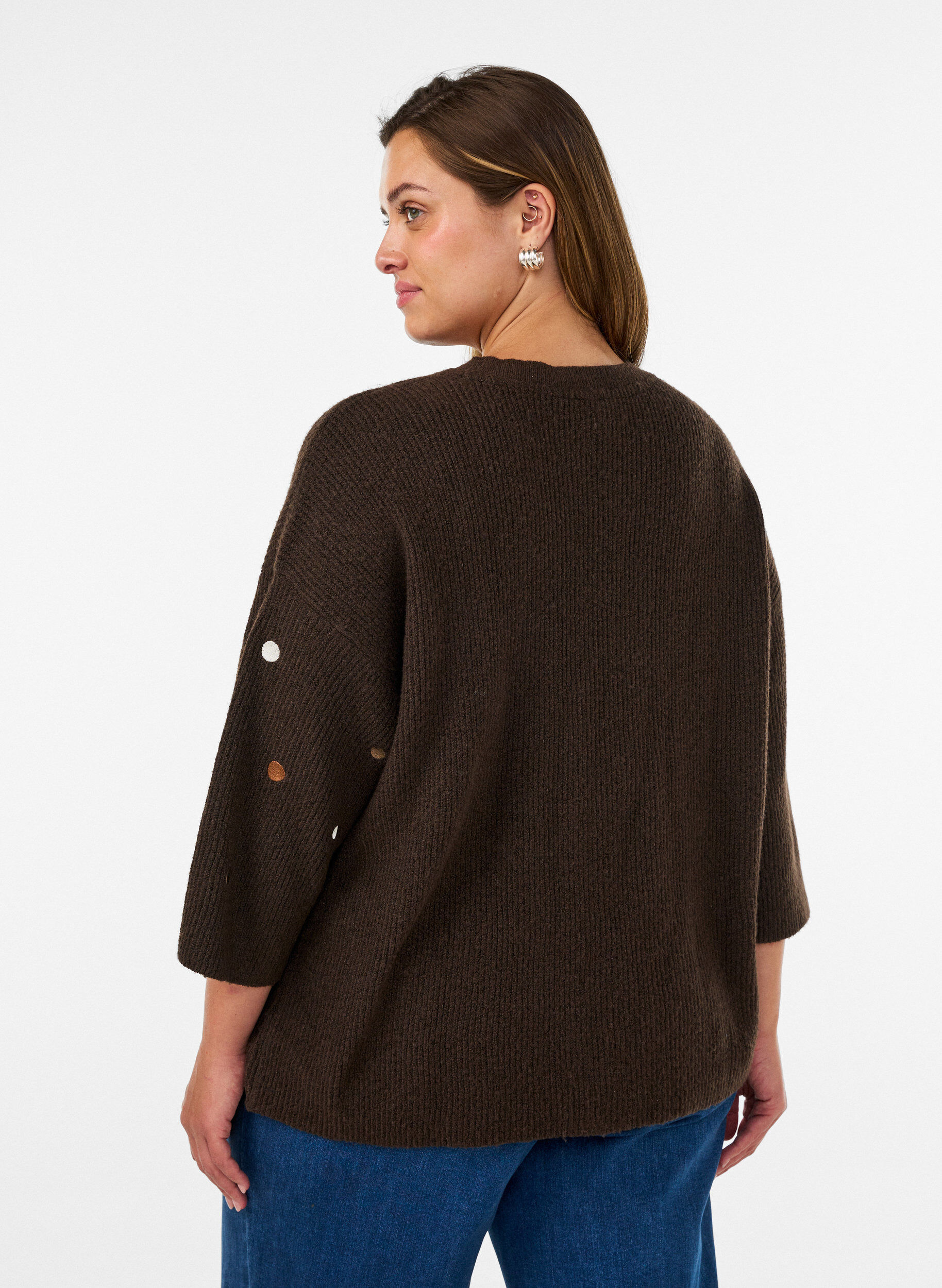 ZizziStickad blus med sm&aring; broderade motiv, Brun, Model image number 2