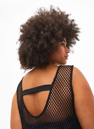 Ärmlös klänning i mesh med slits, Black, Model image number 2