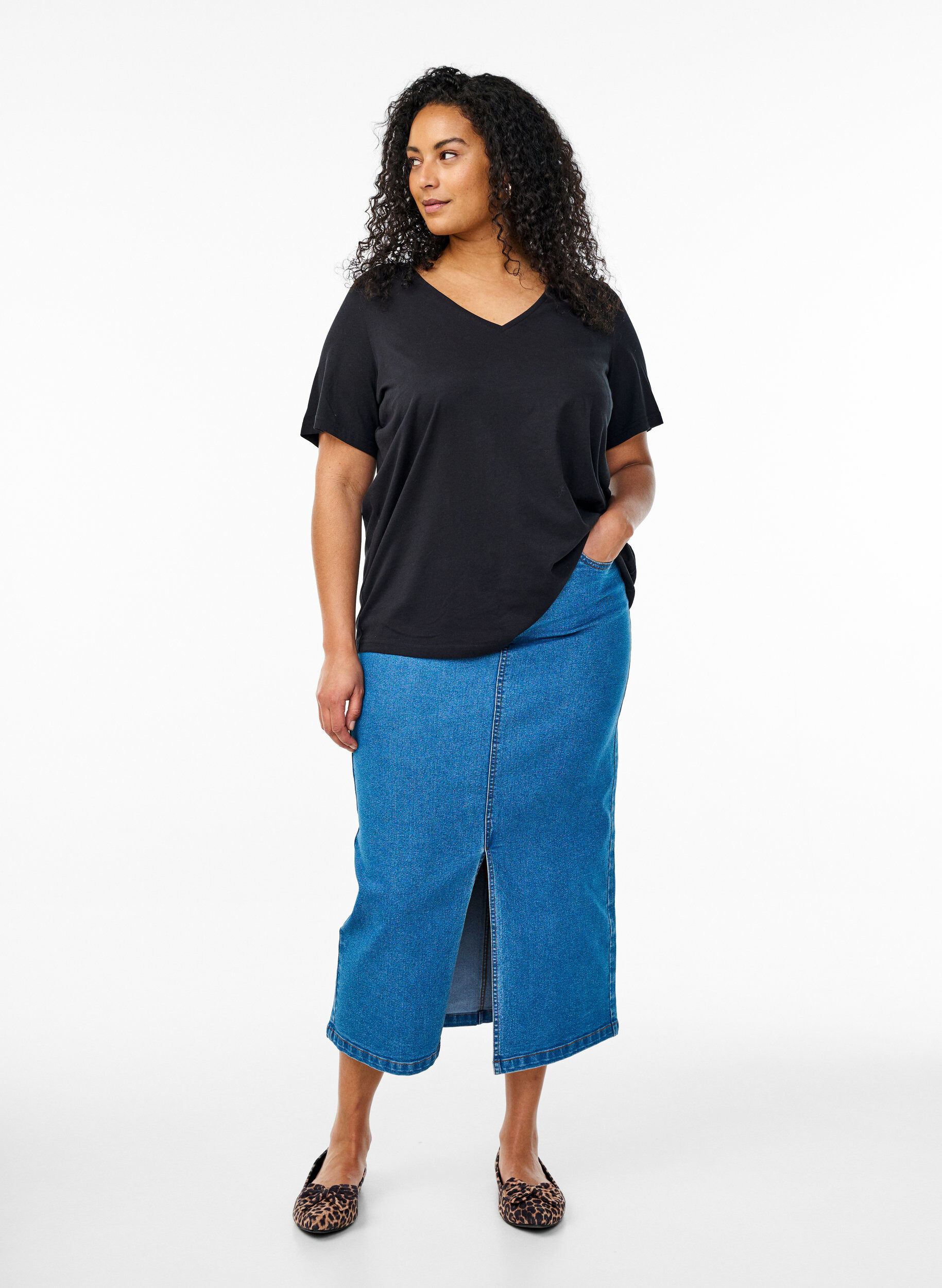 Zizzi2-pack t-shirts med v-ringning, Svart, Model image number 1