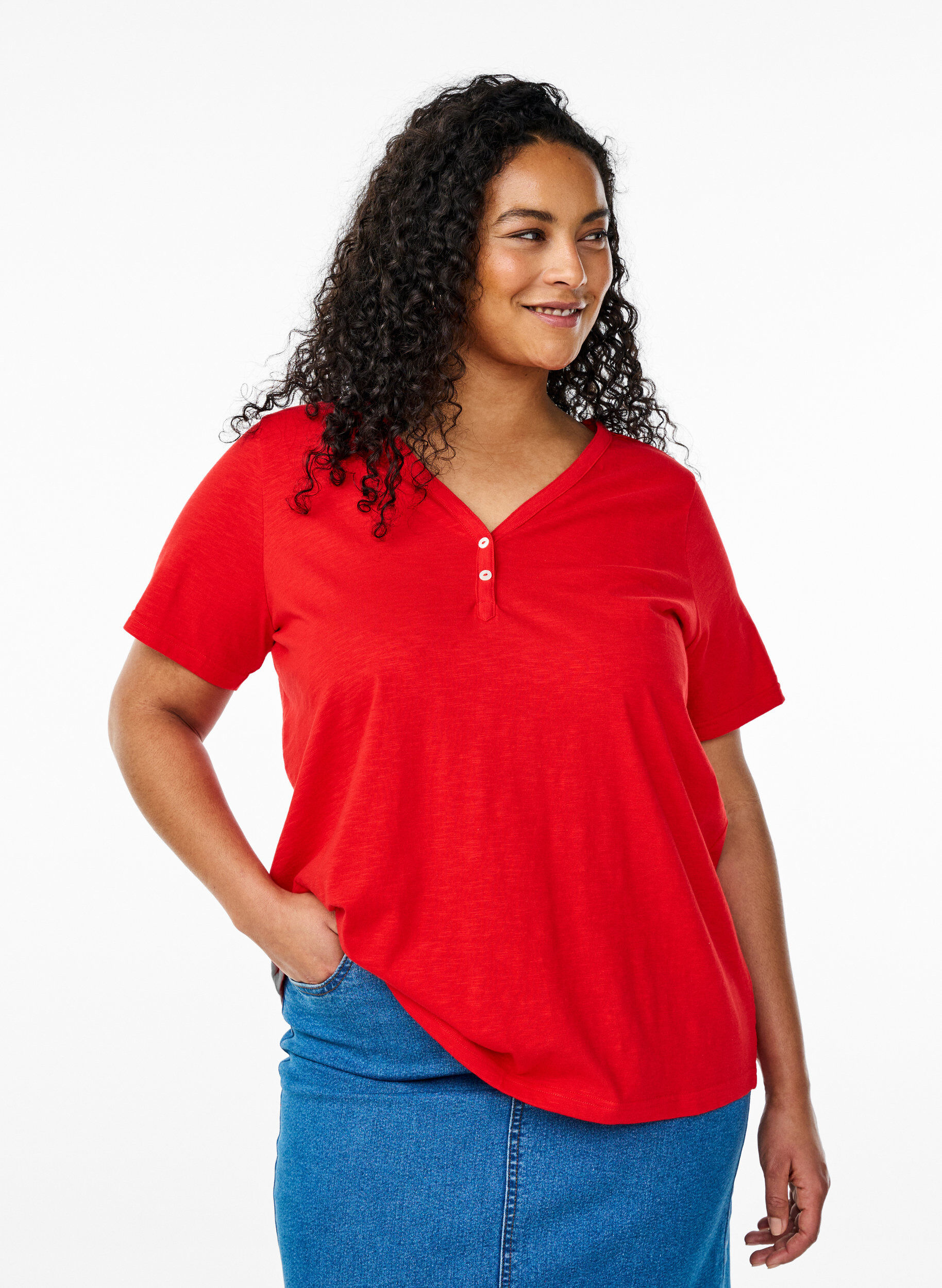 ZizziT-shirt med knappdetalj, R&ouml;d, Model image number 0