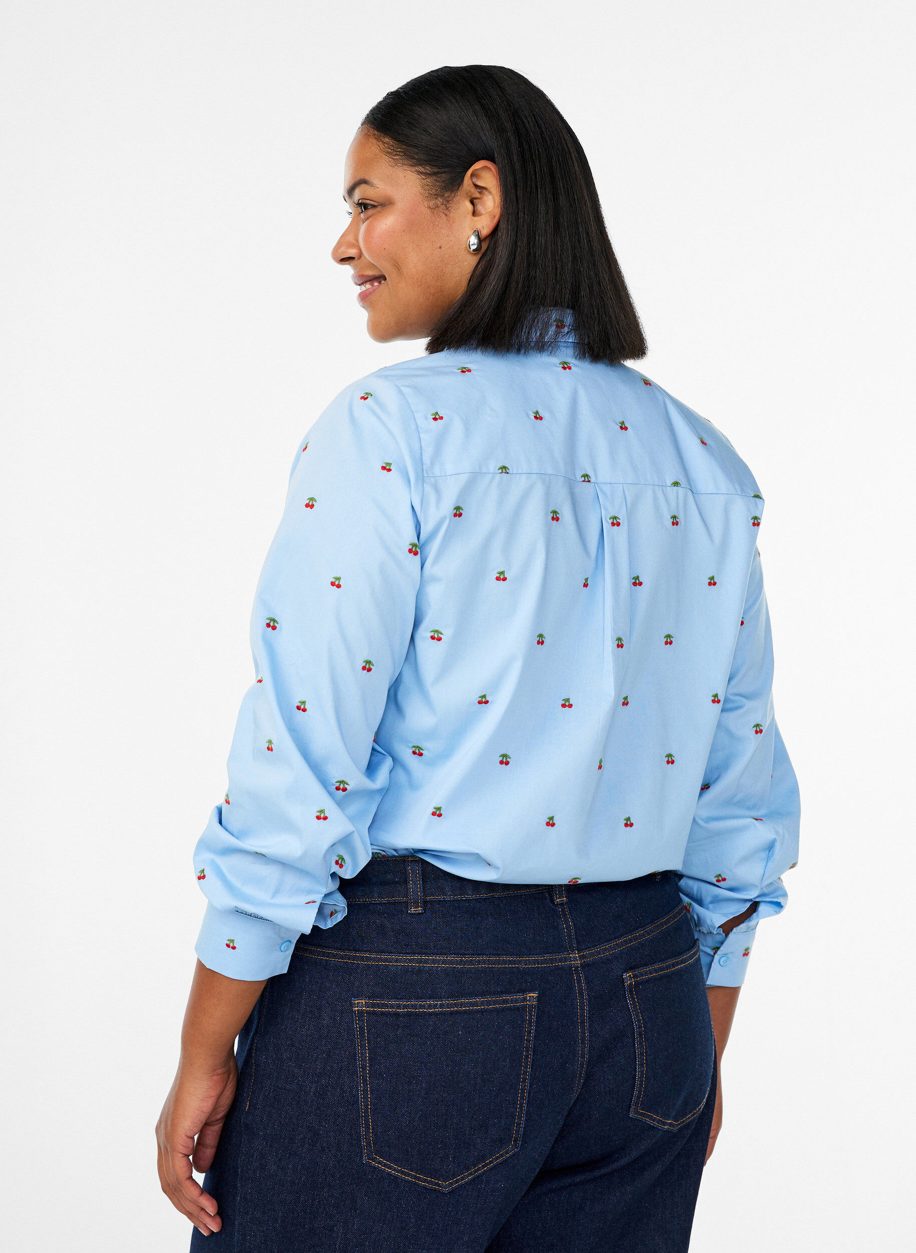ZizziSkjorta med broderade k&ouml;rsb&auml;r, Bl&aring;, Model image number 2