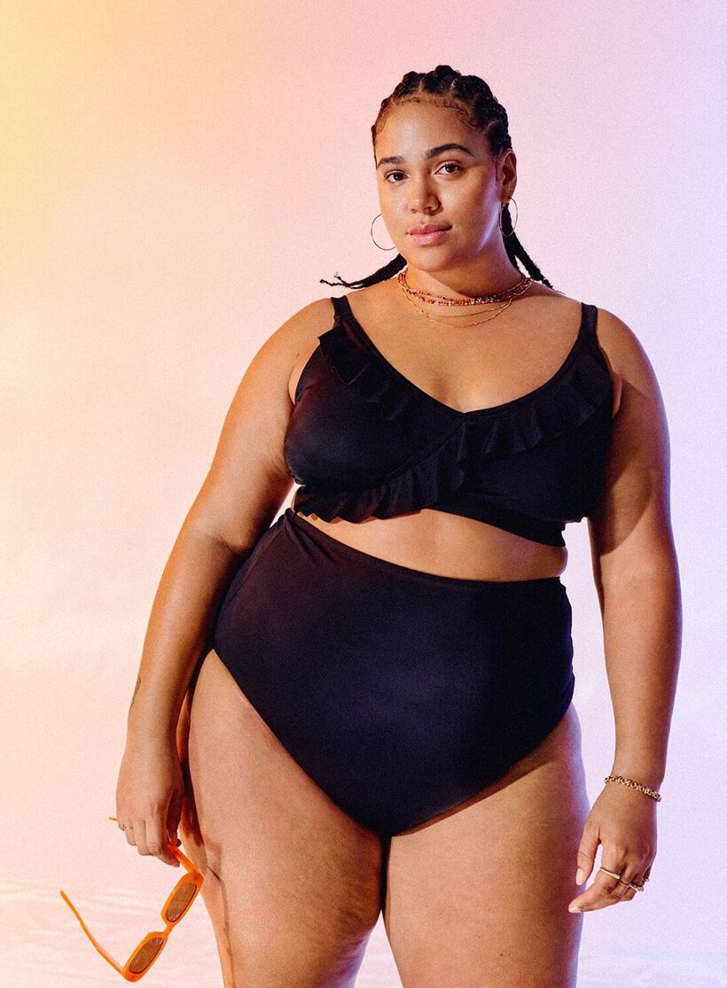 Bikinisett med høy midje i svart, , Model, 1