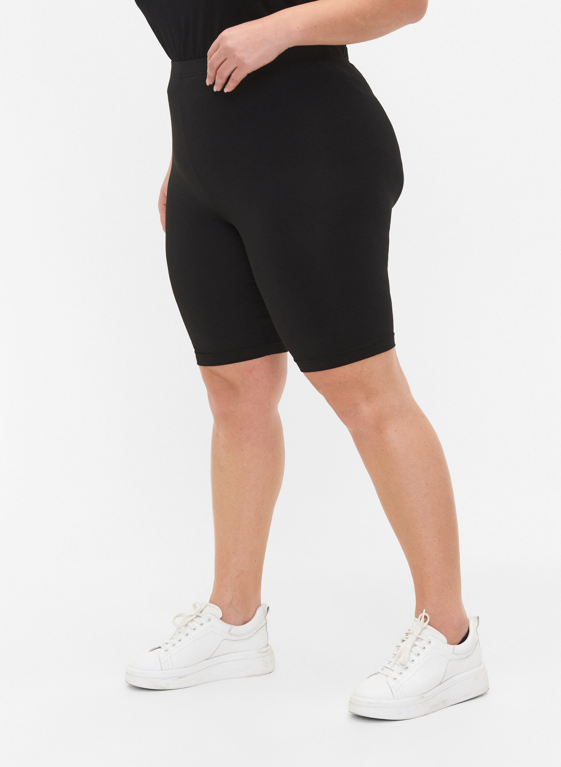 Zizzi 2-pack cykelshorts, Svart, Model image number 3