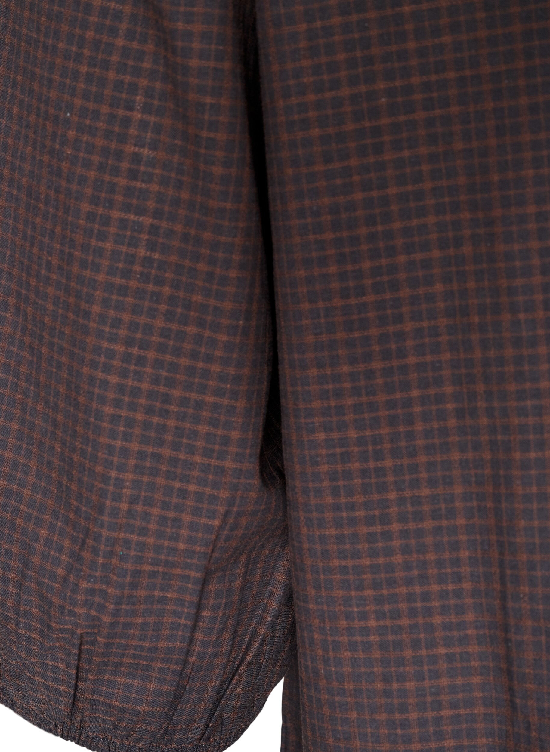 ZizziRutig blus med V-ringning och 3/4-&auml;rmar, Brun, Packshot image number 3