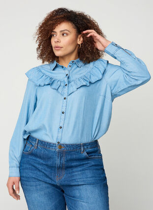 Jeansskjorta i lyocell med volanger, Light blue denim ASS, Model image number 0