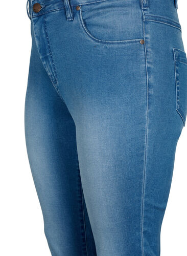 Slim fit Emily jeans med normalhög midja, Light blue, Packshot image number 2
