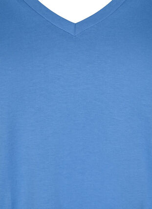 T-shirt i ekologisk bomull med v-ringning, Ultramarine, Packshot image number 2