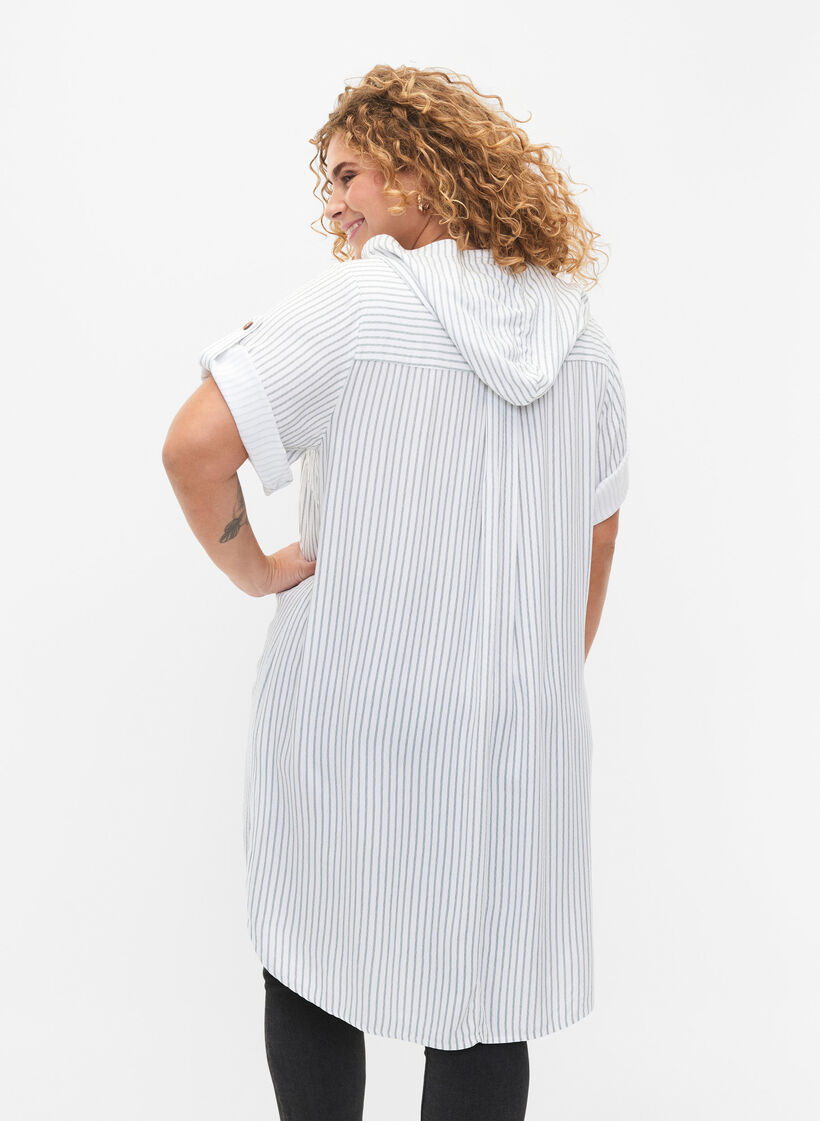 Kortärmad tunika i viskos med luva, Chinois Green Stripe, Model image number 1