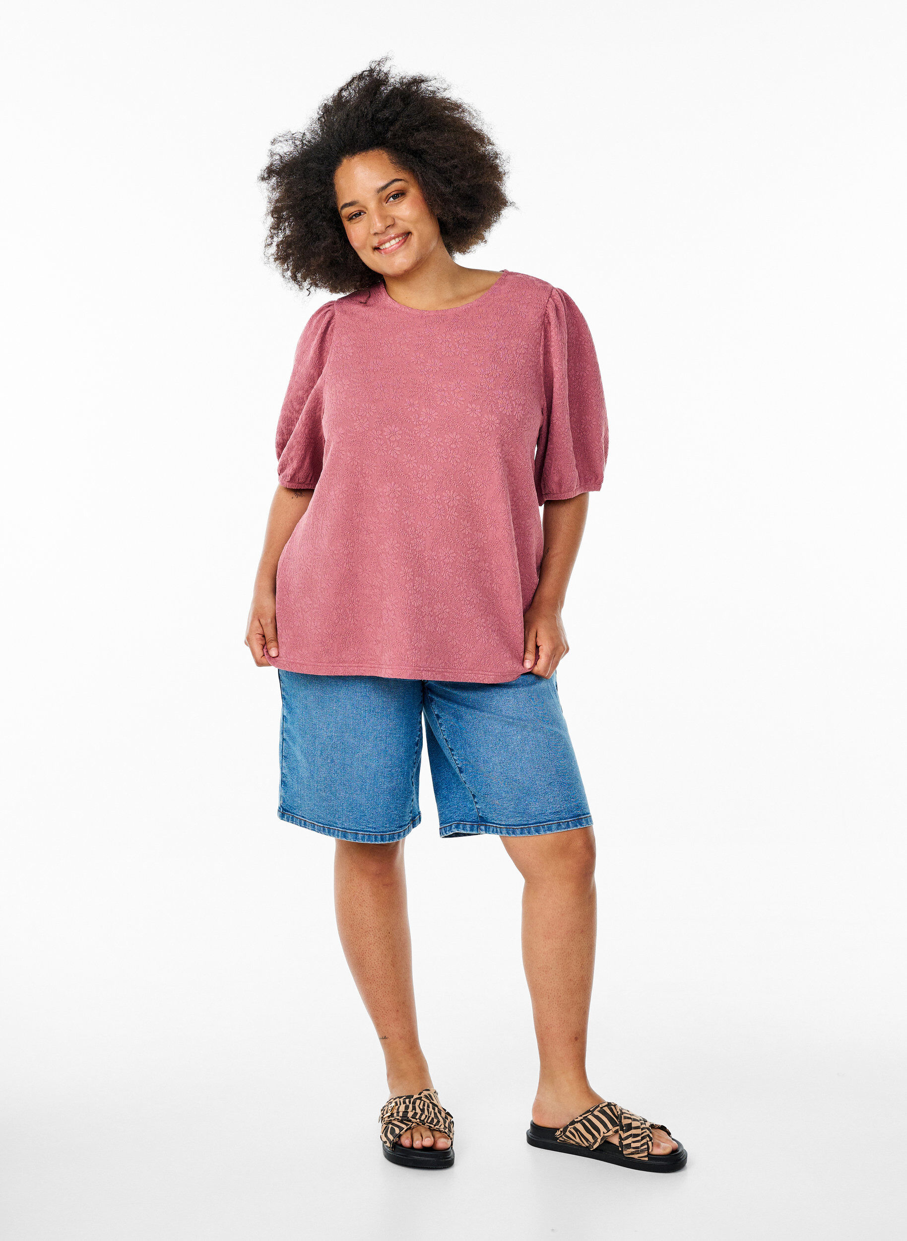 Zizzi Strukturerad blus med korta &auml;rmar, Rosa, Model image number 1