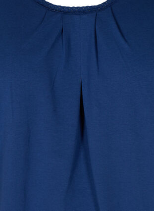 T-shirt med rund halsringning och spetskant, Twilight Blue, Packshot image number 2