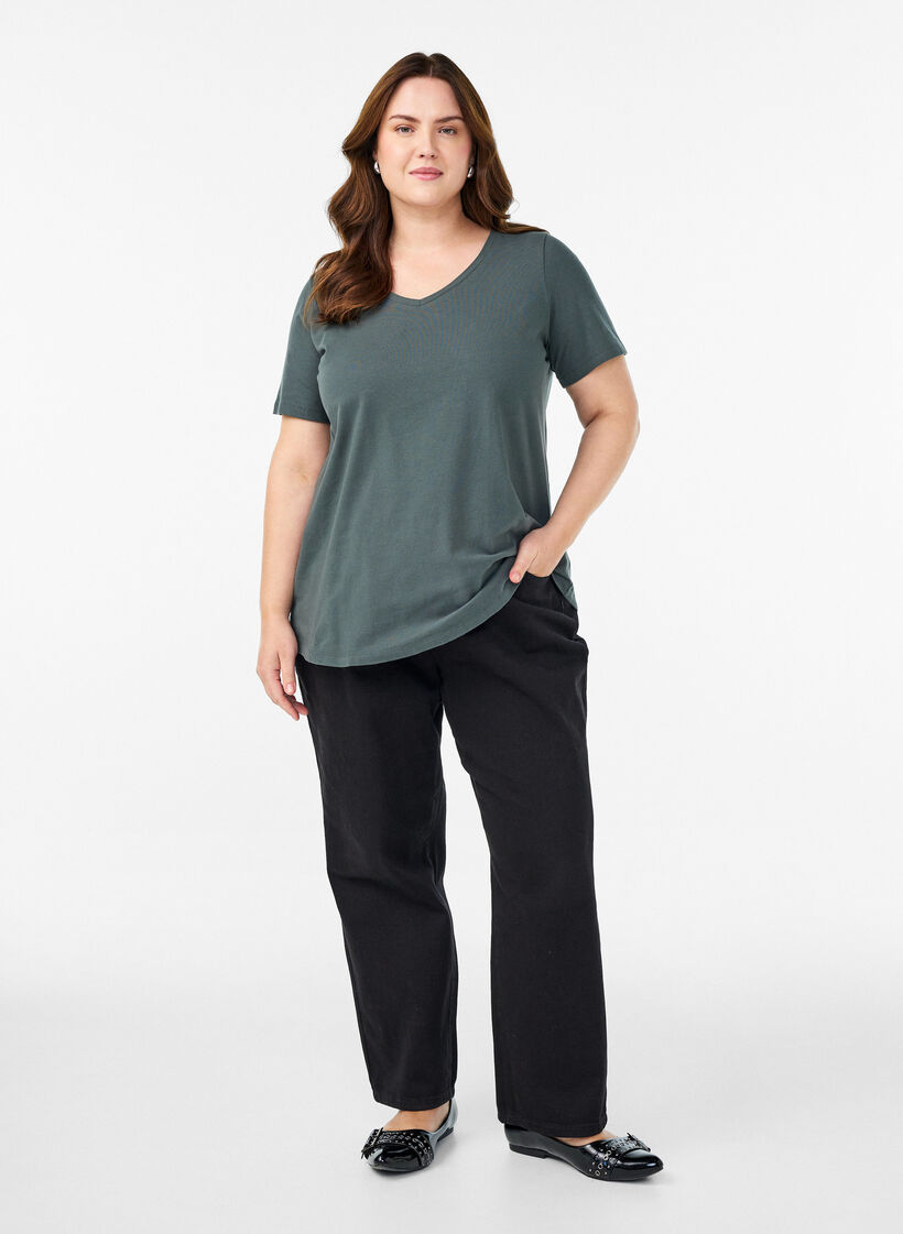 Enfärgad bas-t-shirt i bomull, Grön, Model image number 1