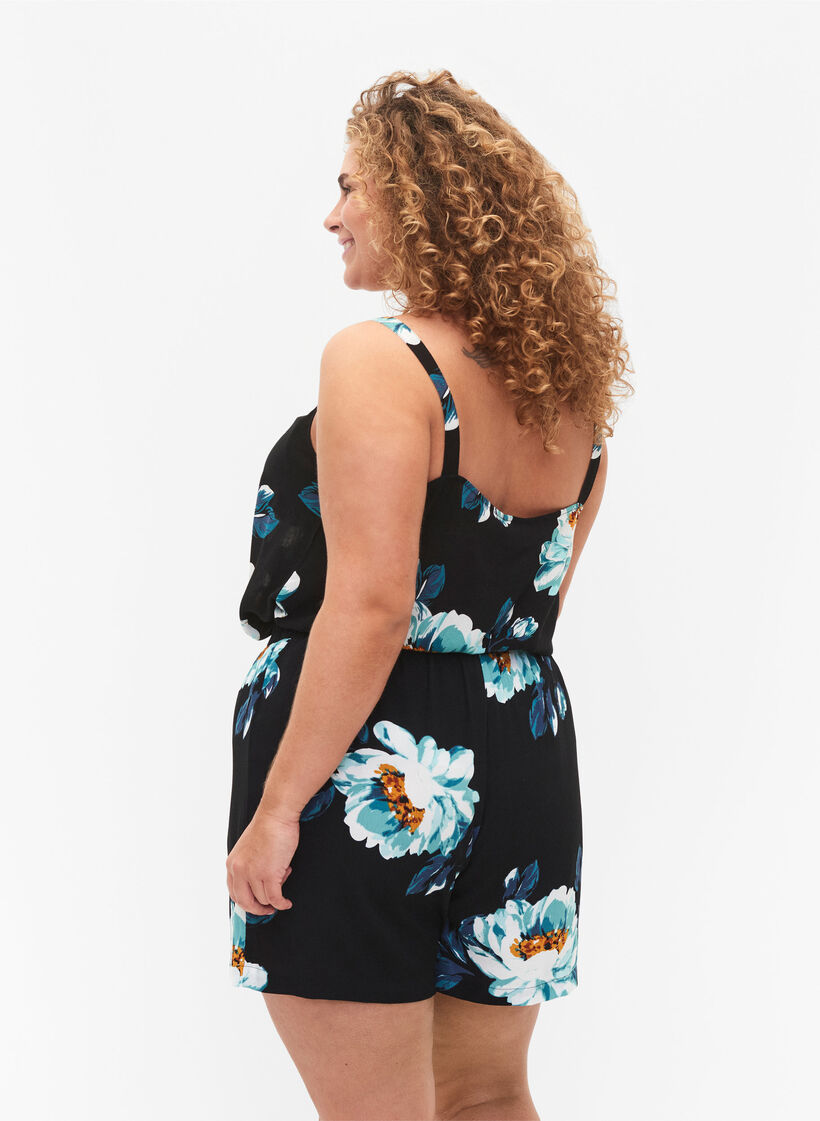 Löst sittande shorts i viskos, Black Big Flower, Model image number 1