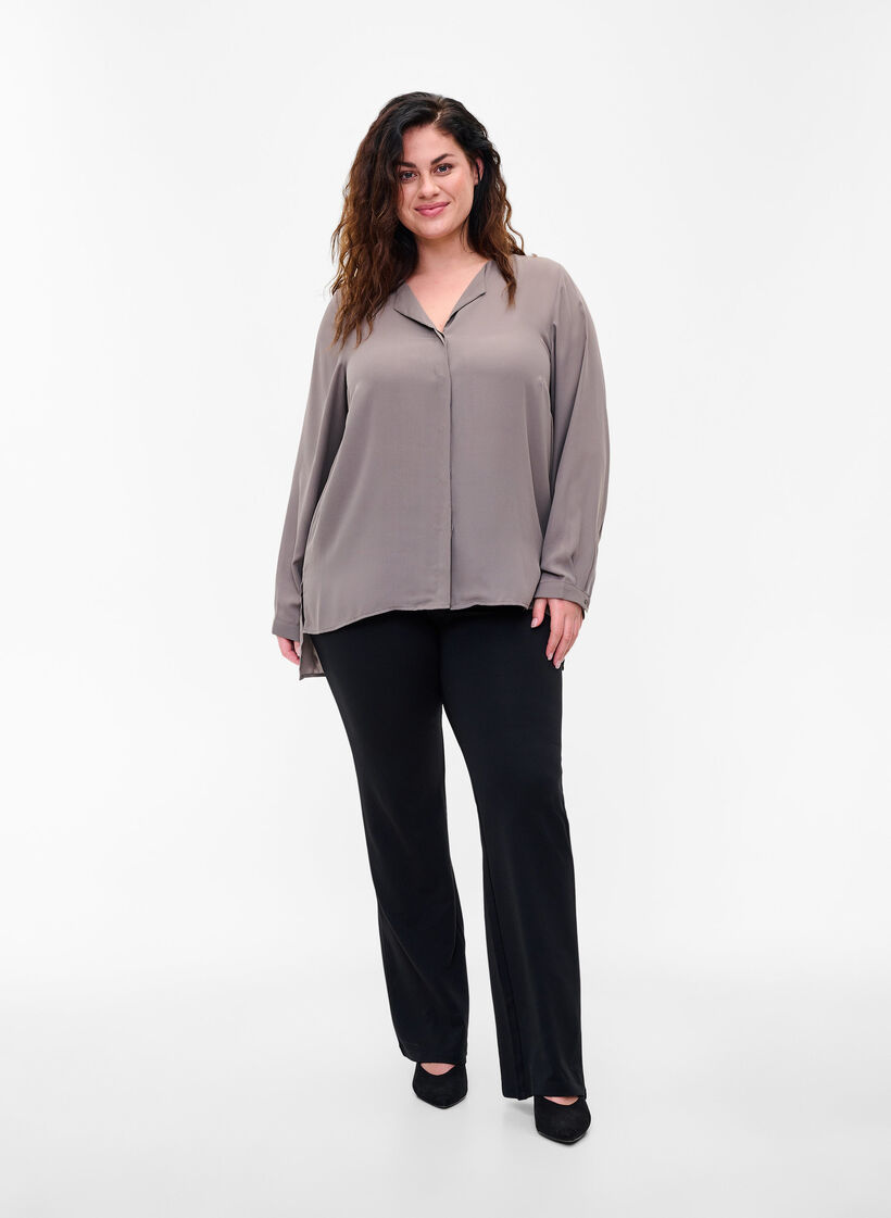 Enfärgad skjorta med V-ringning, Falcon, Model image number 2