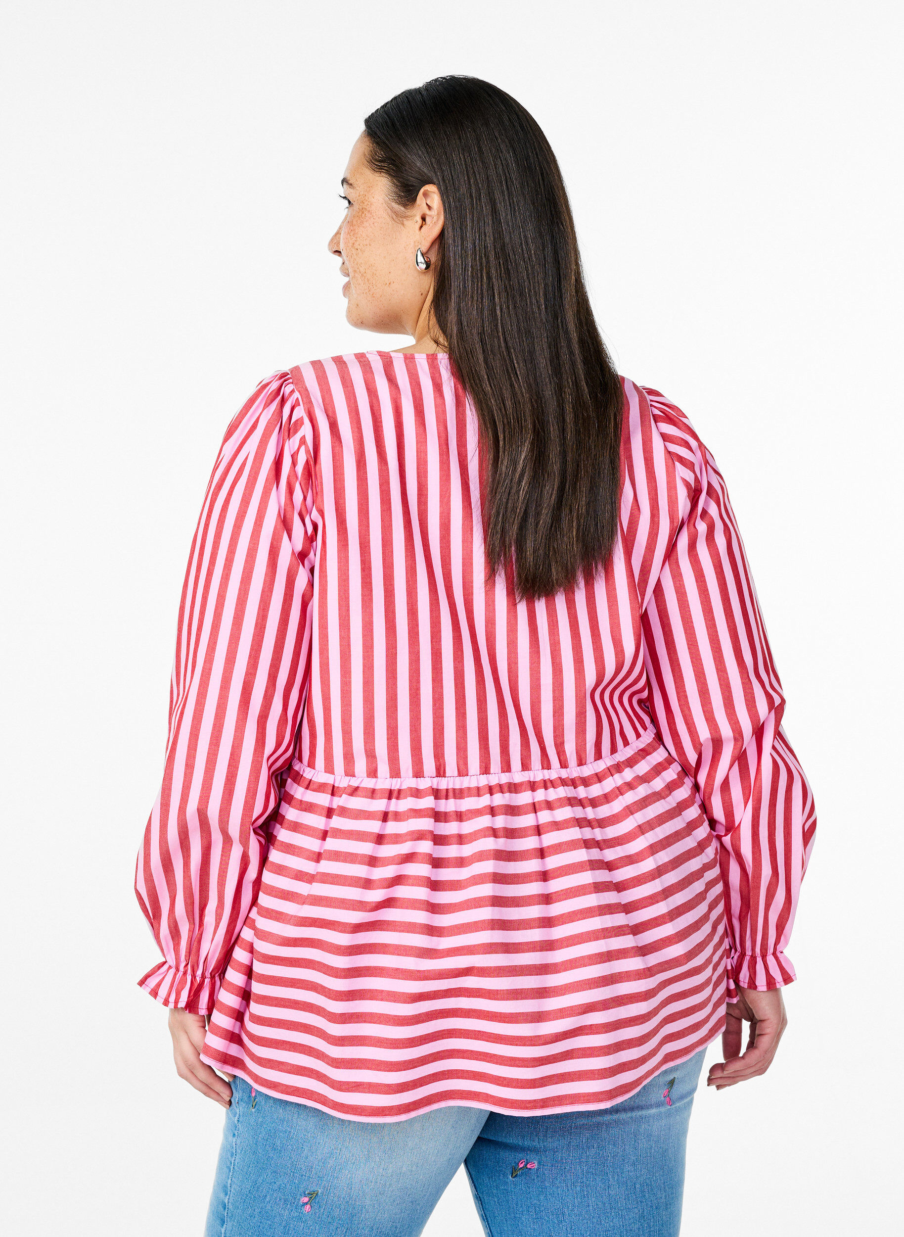 Zizzi Blus med r&auml;nder och rosetter, R&ouml;d, Model image number 2