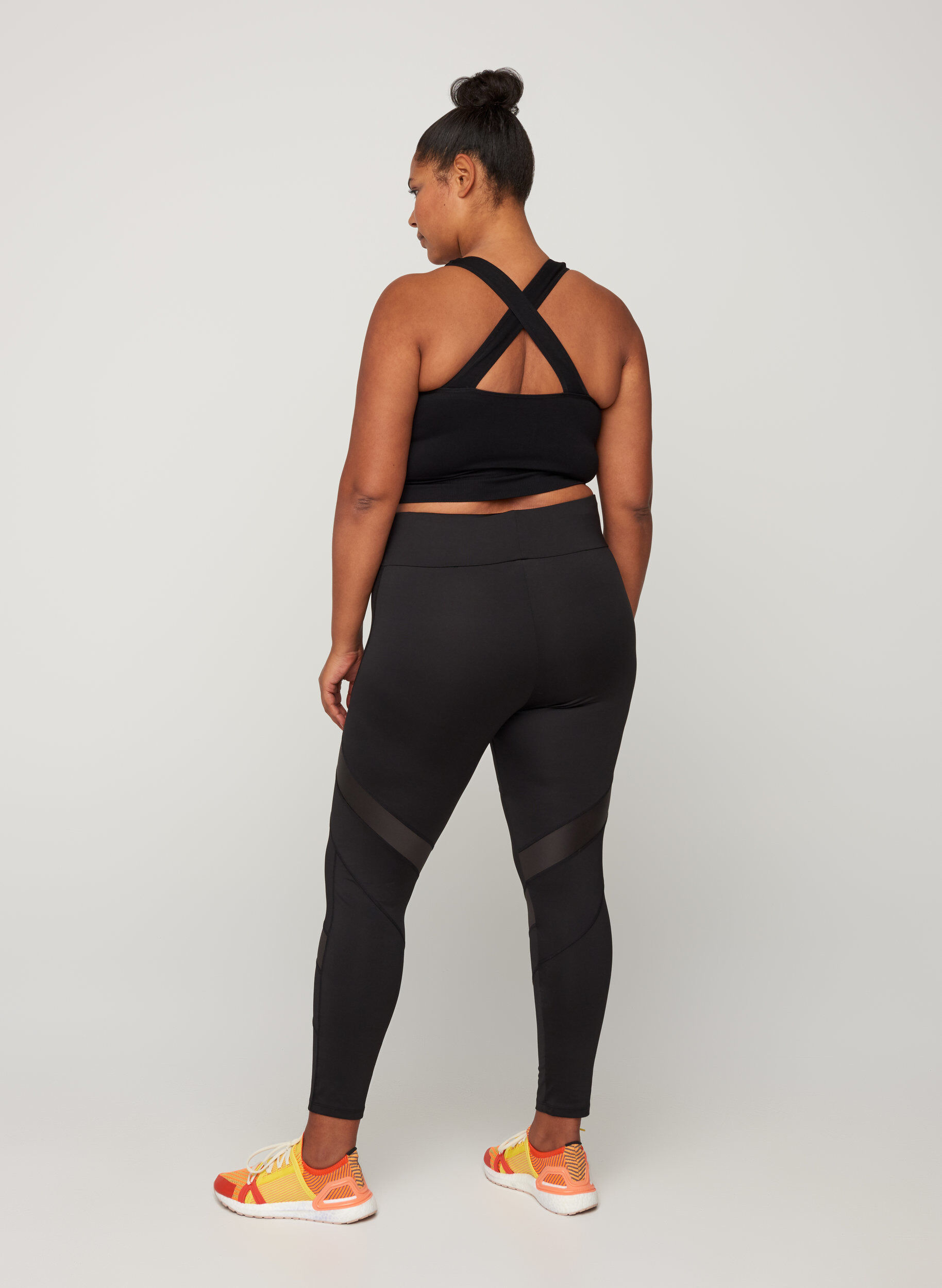 Zizzi Cropped tr&auml;ningstights med mesh, Black, Model image number 0