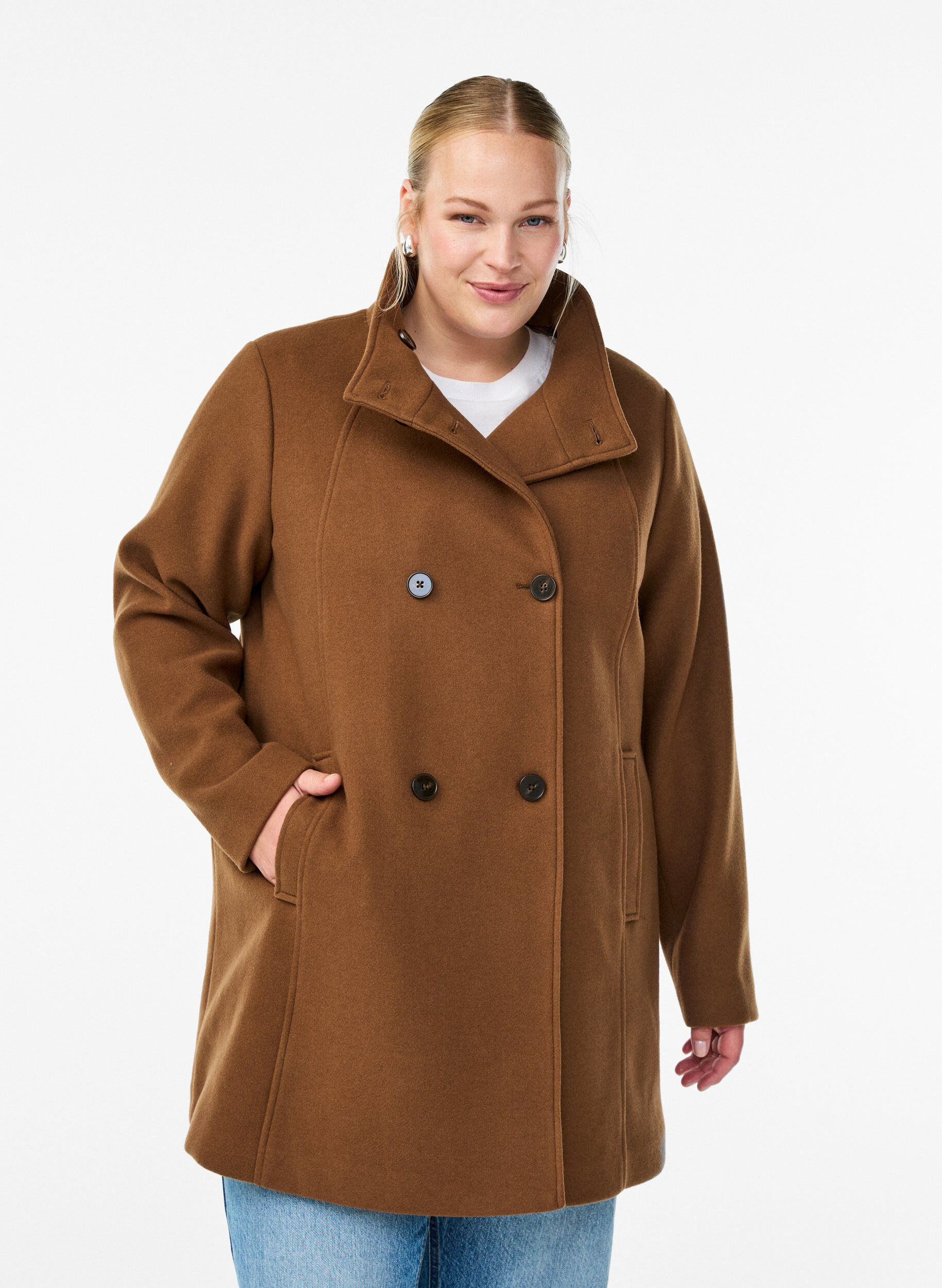 Kort kappa med a-linjeformad passform, Brun, Model