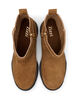 Kort stövel med bred passform i mocka, Tobacco Brown, Packshot image number 2