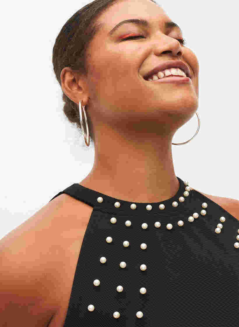 Halterneck-klänning med pärlor, Black w. Beads, Model image number 2