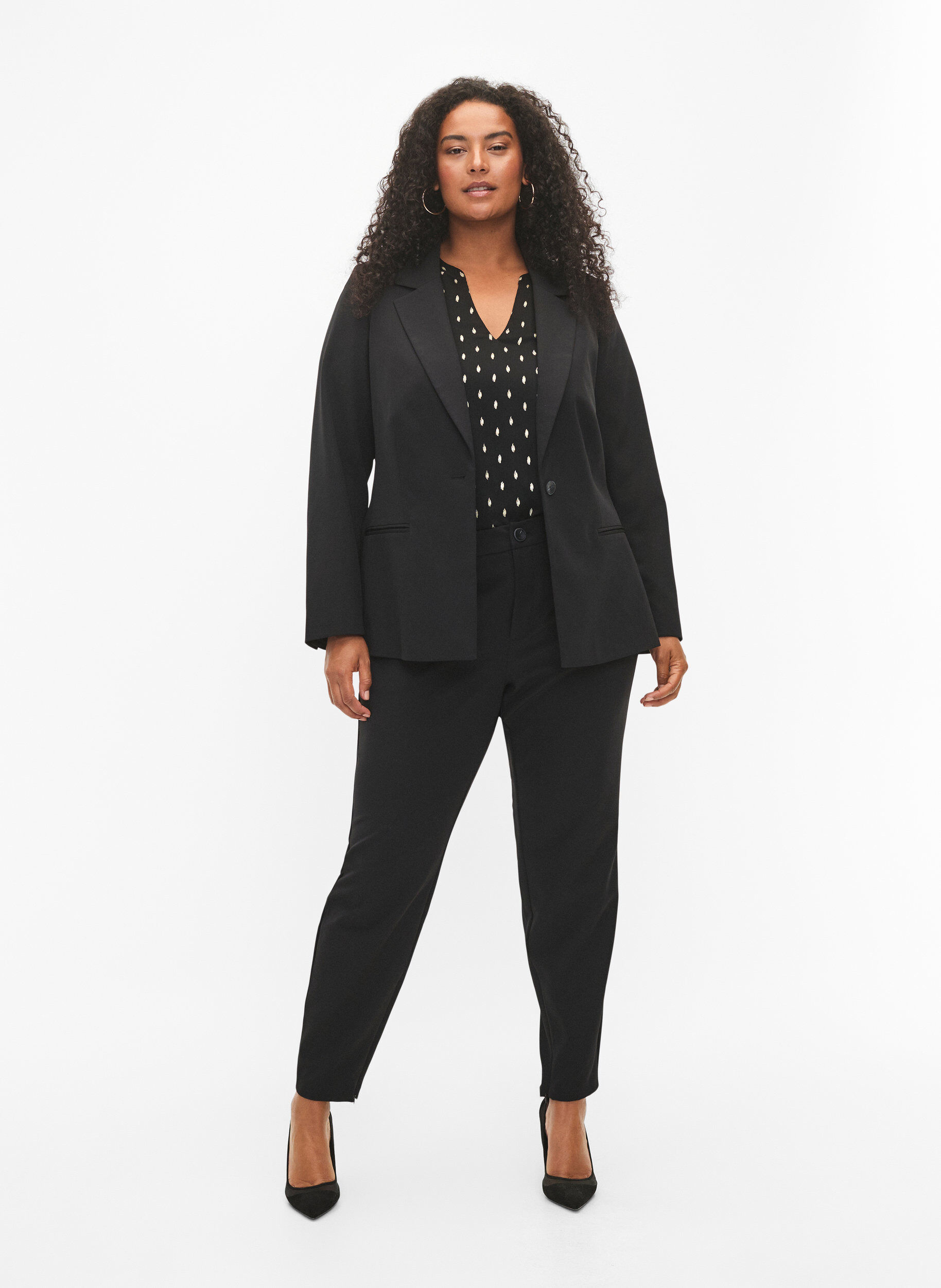 Zizzi Blazer med en knappst&auml;ngning, Black, Model image number 2