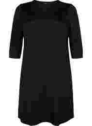 Klänning i enfärgad färg med v-hals och 3/4-ärmar, Black