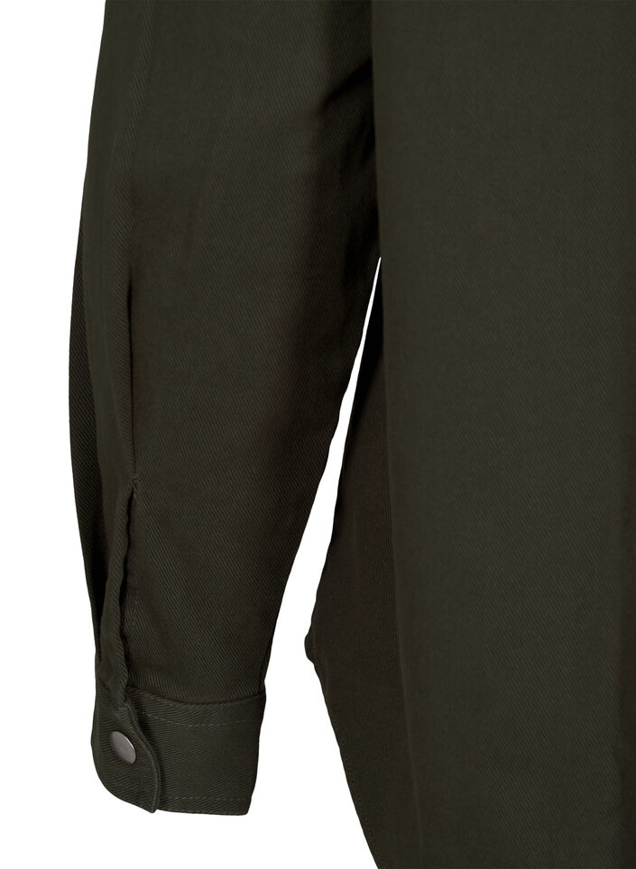 Enfärgad jeansskjorta med bröstfickor, Forest Night, Packshot image number 3