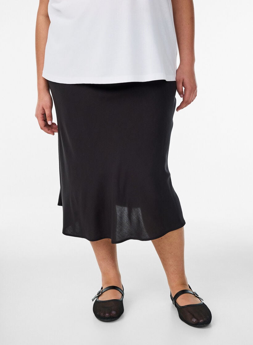 Kjol i viskos med res&aring;r i midjan, Svart, Model image number 2