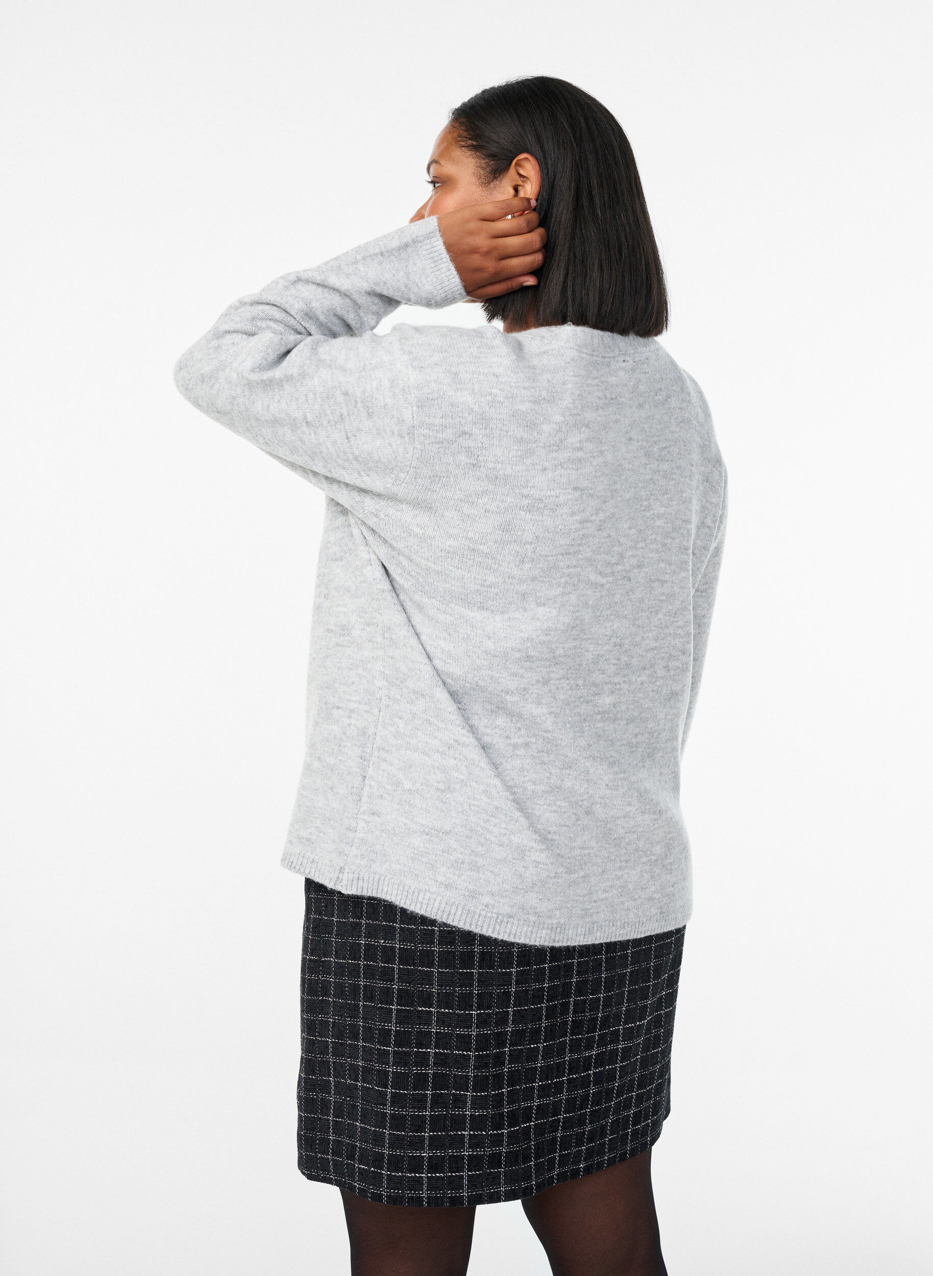 Zizzi Cardigan med v-ringning och broderade blommor, Gr&aring;, Model image number 2