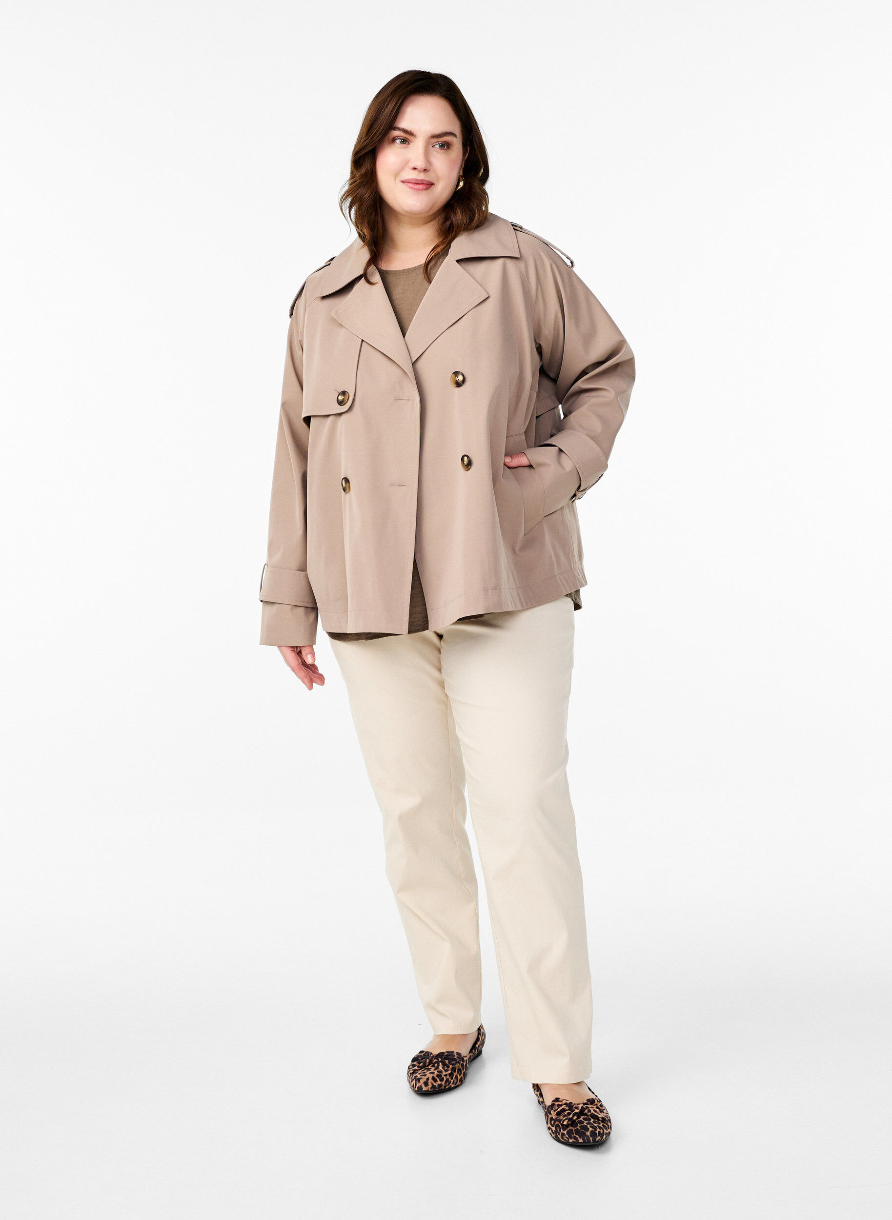 Zizzi Kort trenchcoat med klassiska detaljer, Gr&aring;, Model image number 1