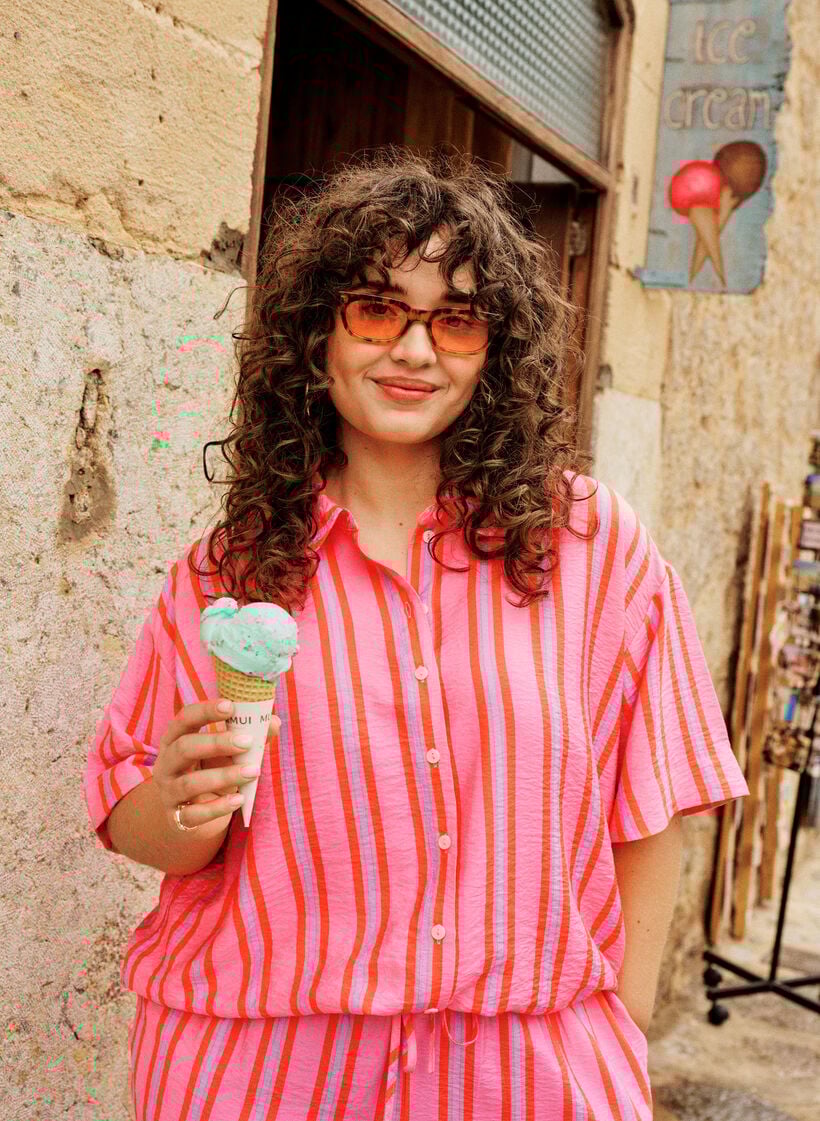 Kort&auml;rmad randig skjorta i viskos, Rosa, Image image number 0