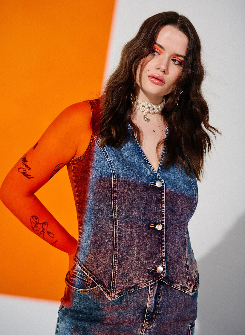 Slim fit denimväst med knappar, Blue Denim, Image image number 0