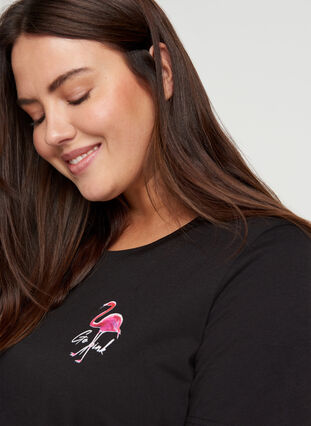 T-shirt med tryck, Black Flamingo, Model image number 2