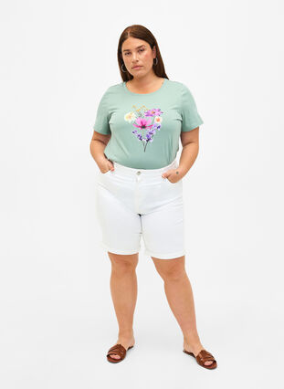 Åtsittande jeansshorts med hög midja, Bright White, Model image number 3