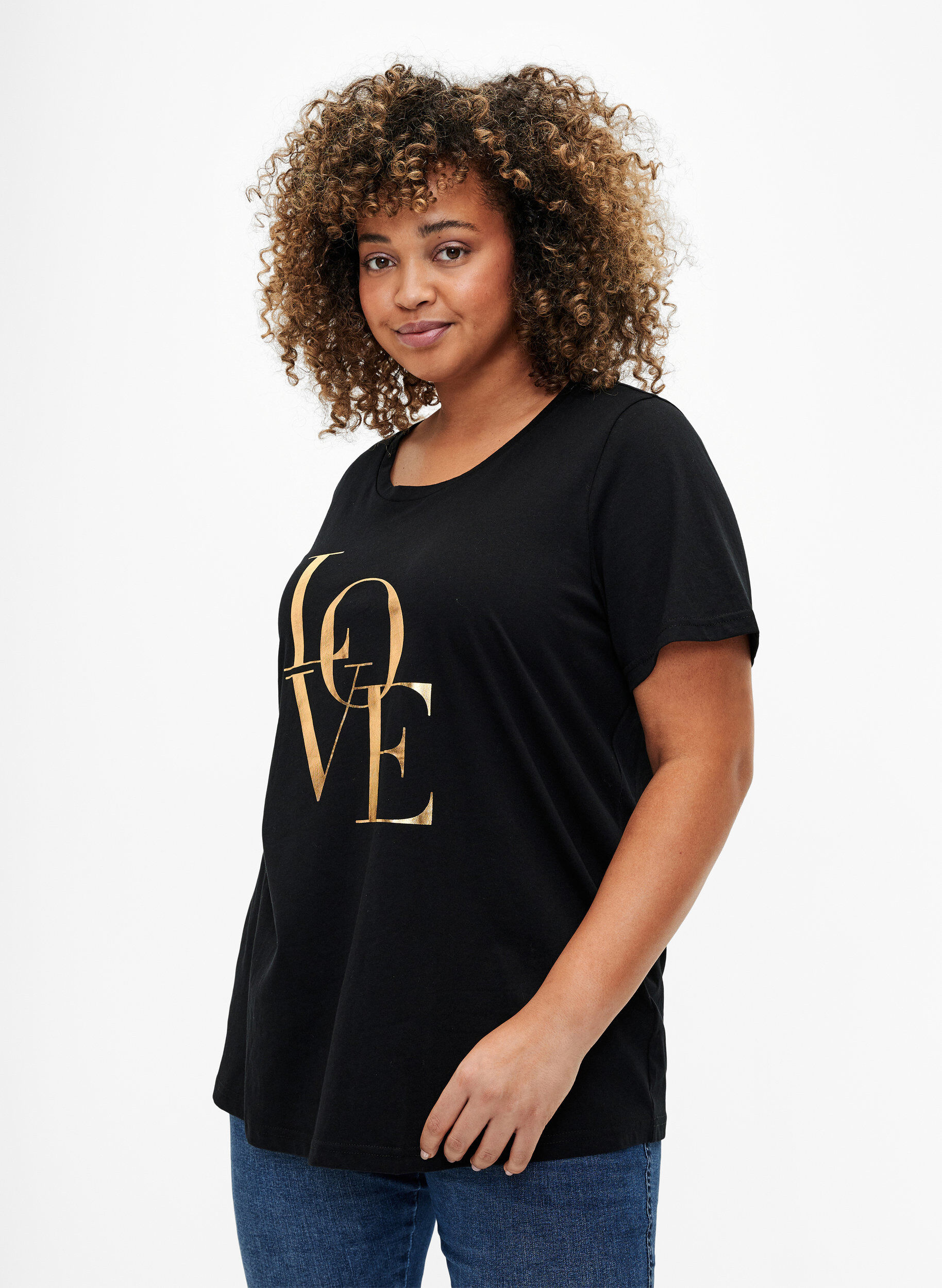 Zizzi T-shirt i bomull med guldf&auml;rgad text, Black w. Gold Love, Model image number 0