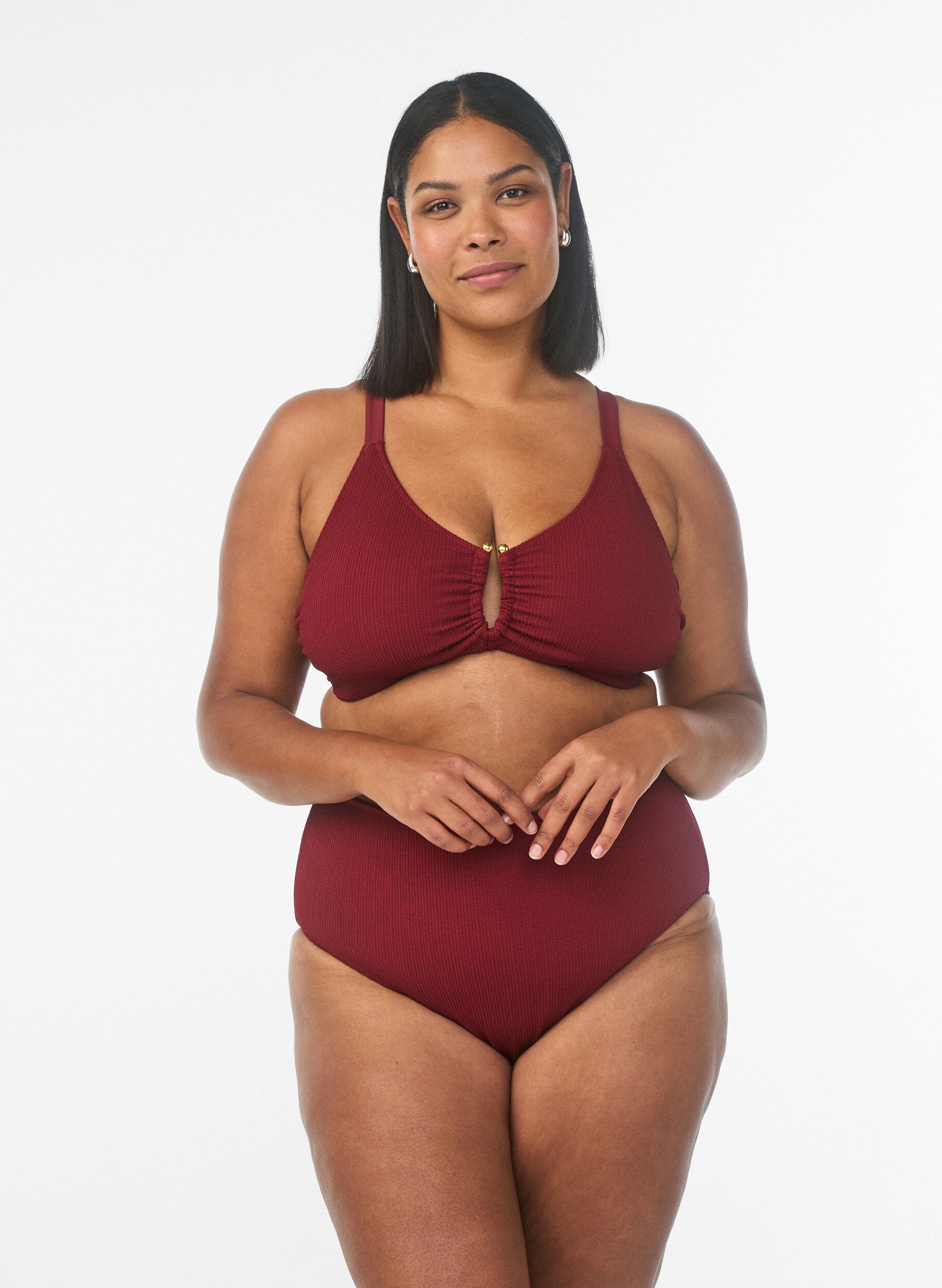 ZizziStrukturerad bikinitopp med gulddetalj, R&ouml;d, Model image number 1