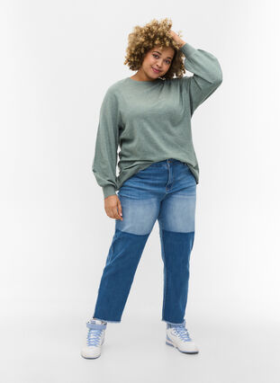 Croppade jeans med kontrast, Blue denim, Model image number 0