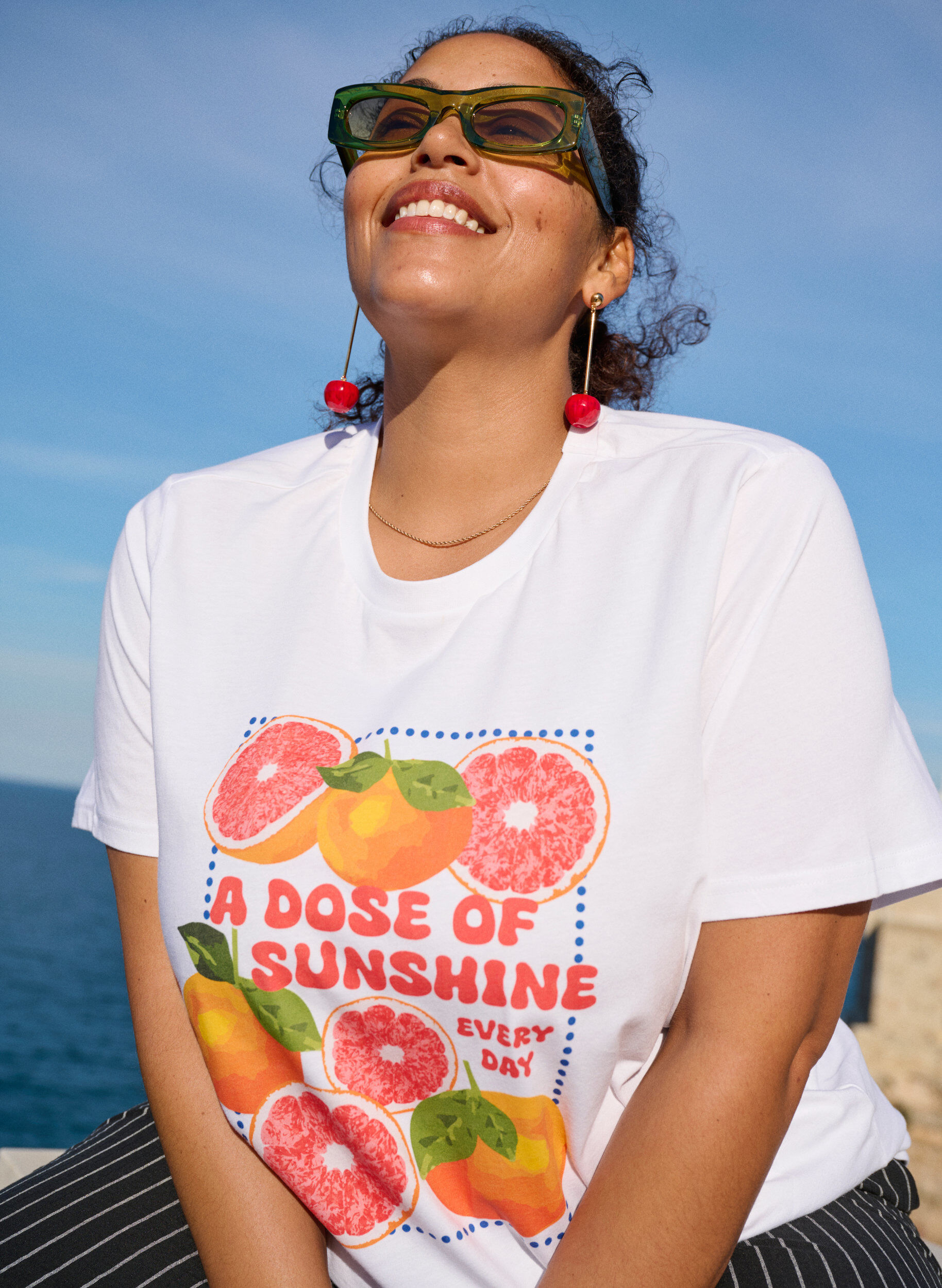 Zizzi T-shirt i ekologisk bomull med citrusmotiv, Vit, Image image number 0