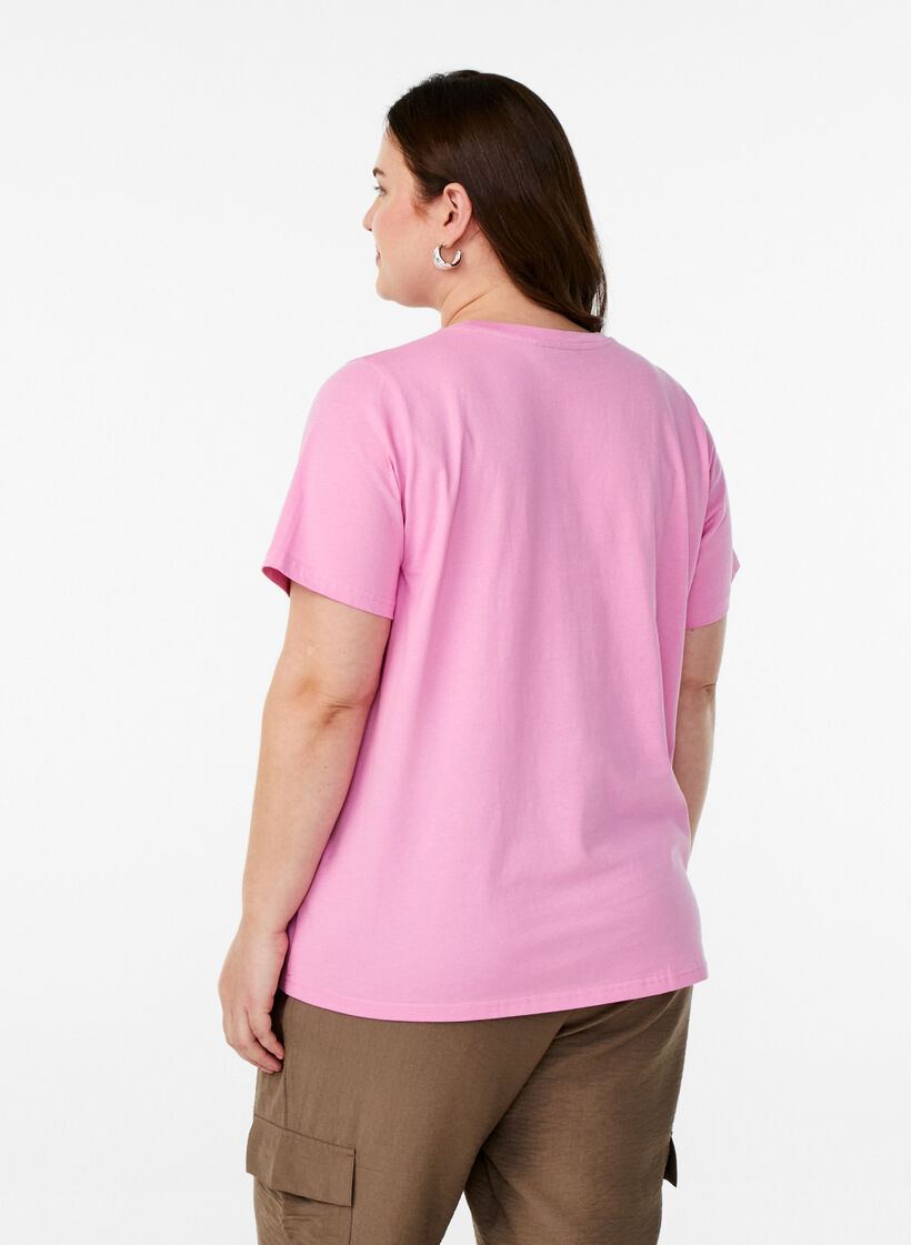 T-shirt med bröstficka, Rosa, Model image number 2