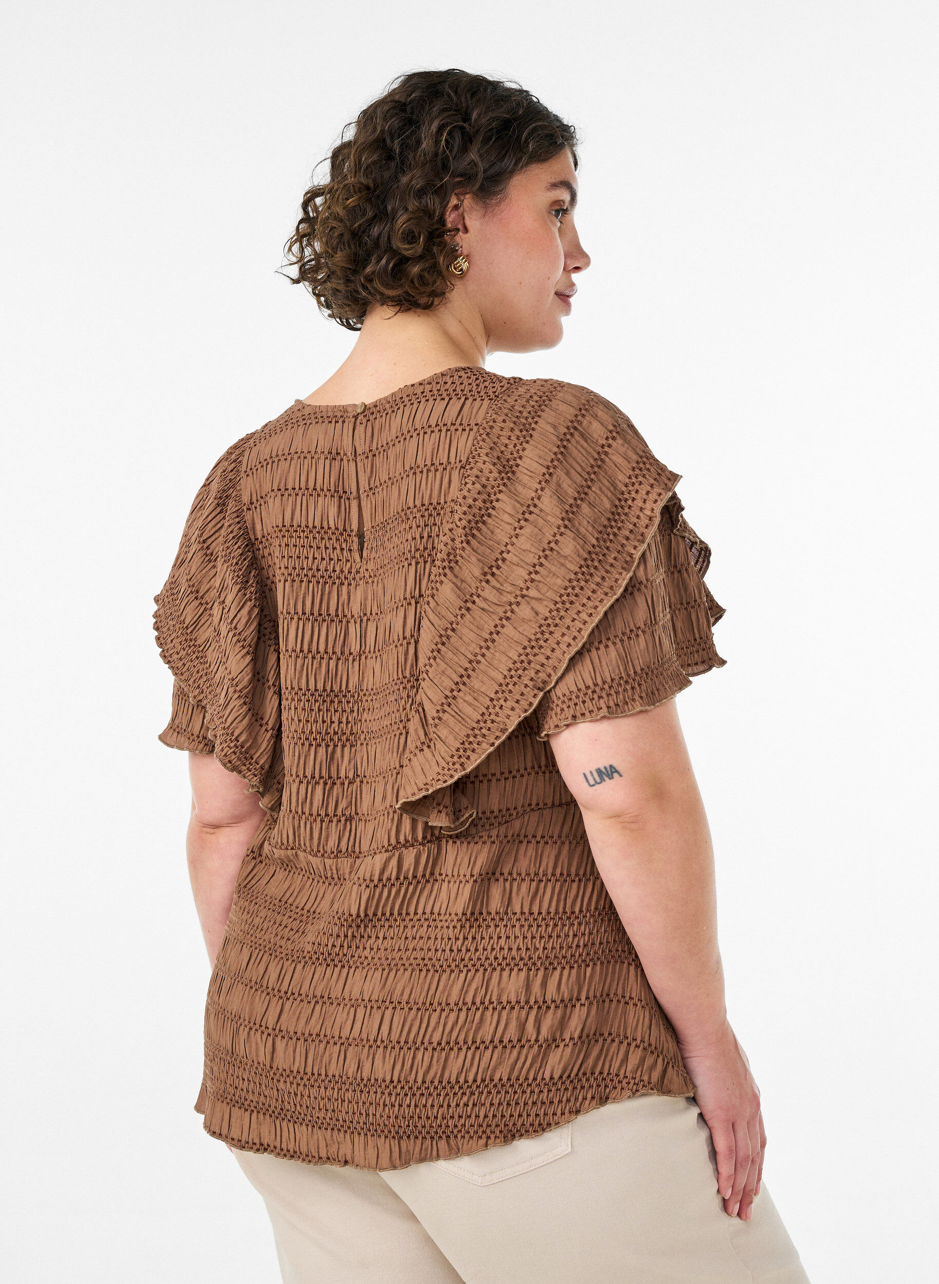 ZizziBlus med smock och volang&auml;rmar, Brun, Model image number 2