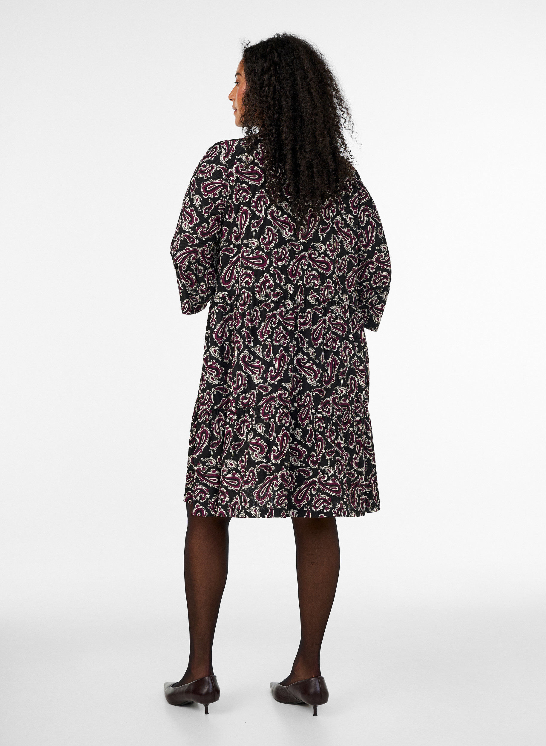 ZizziKort a-linjeformad kl&auml;nning i jersey med helt&auml;ckande m&ouml;nster, M&ouml;rk Bordeaux, Model image number 2