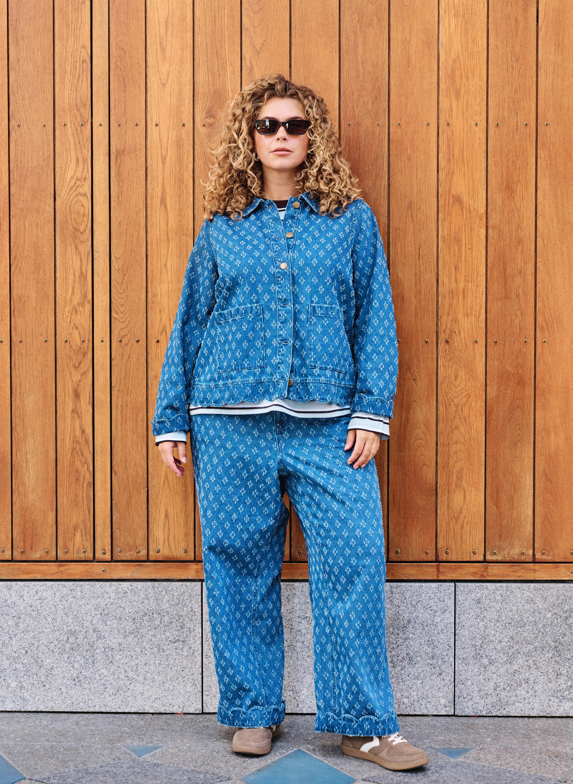 ZizziMyra jeans med bred passform och slitningar, Bl&aring;, Image image number 0