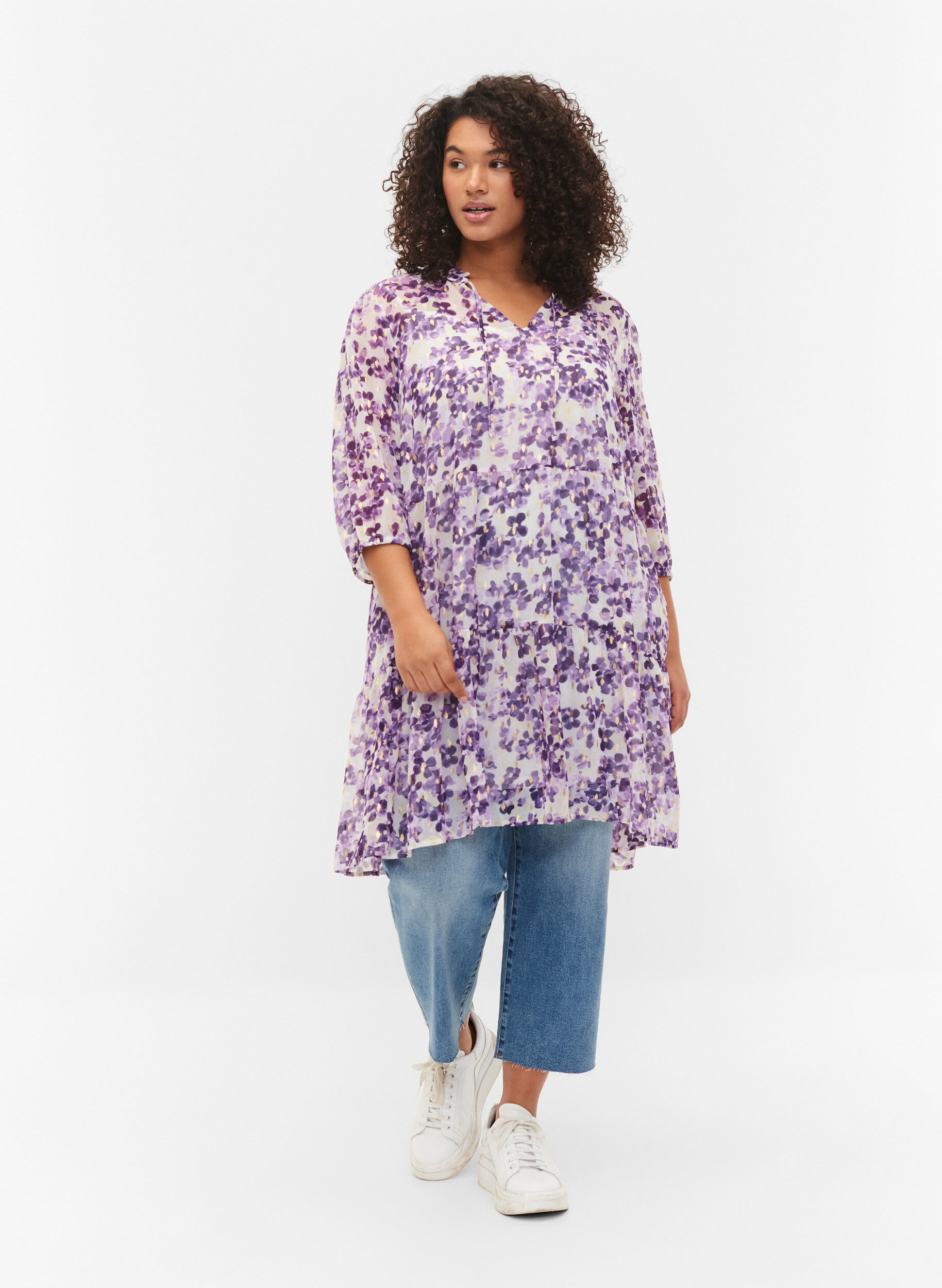 Zizzi Tunika i blomm&ouml;nster och lurex, Beige/Purple Flower, Model image number 2