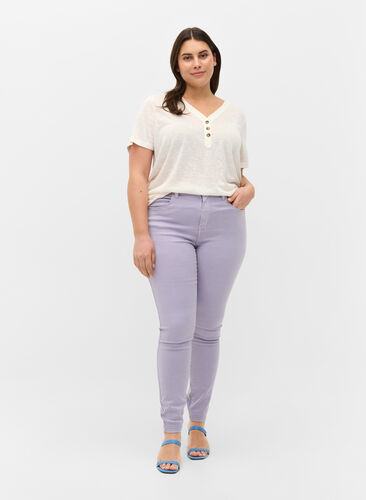 Super slim Amy jeans med hög midja, Lavender, Model image number 0