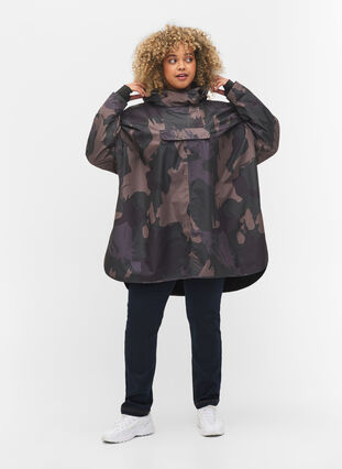 Regnponcho med kamouflagetryck, Camou Print, Model image number 2